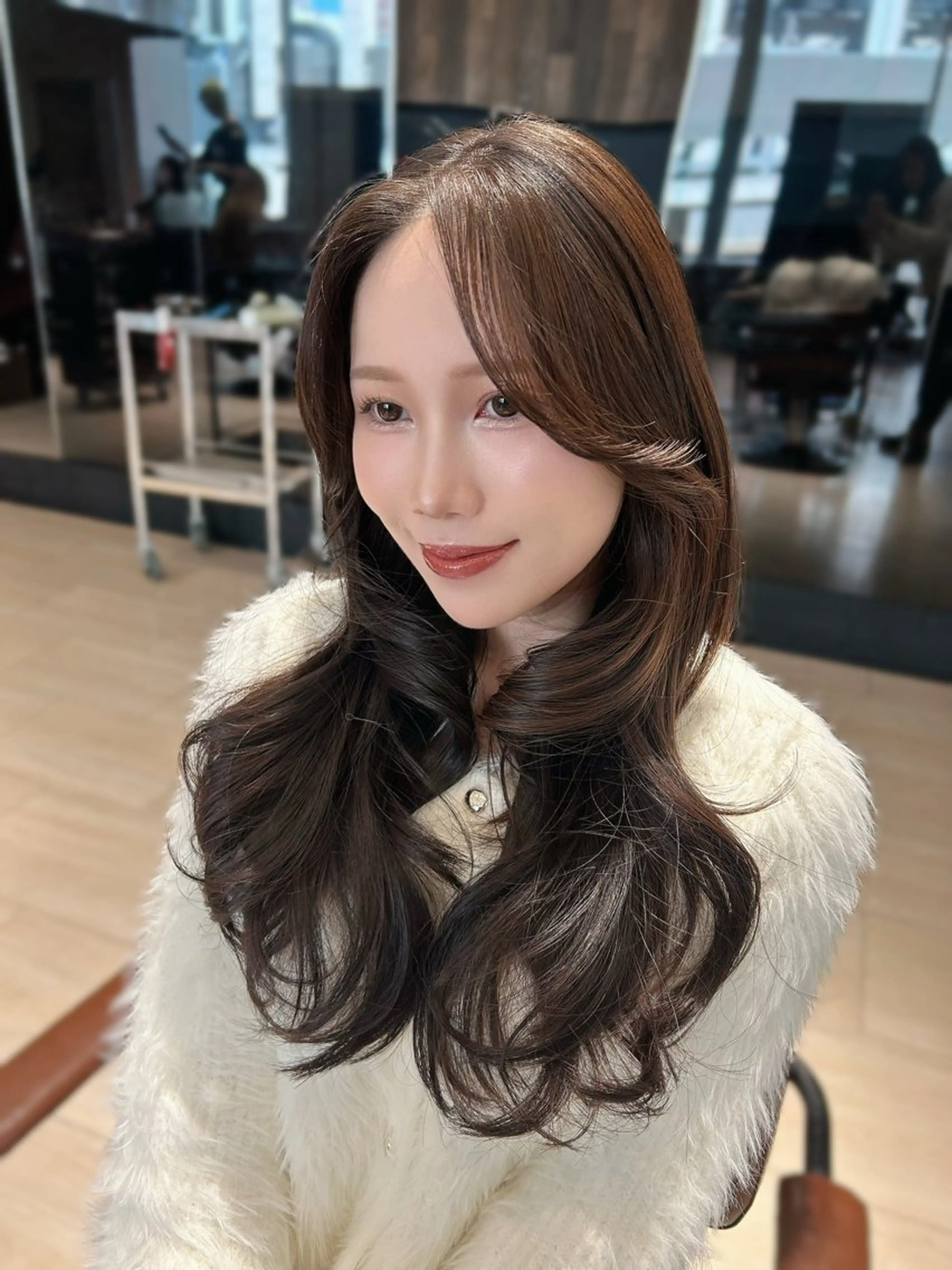 ロング カット ヘアカラー トリートメント 🎀大竹美侑／顔まわ りカット／レイヤーのヘアスタイル