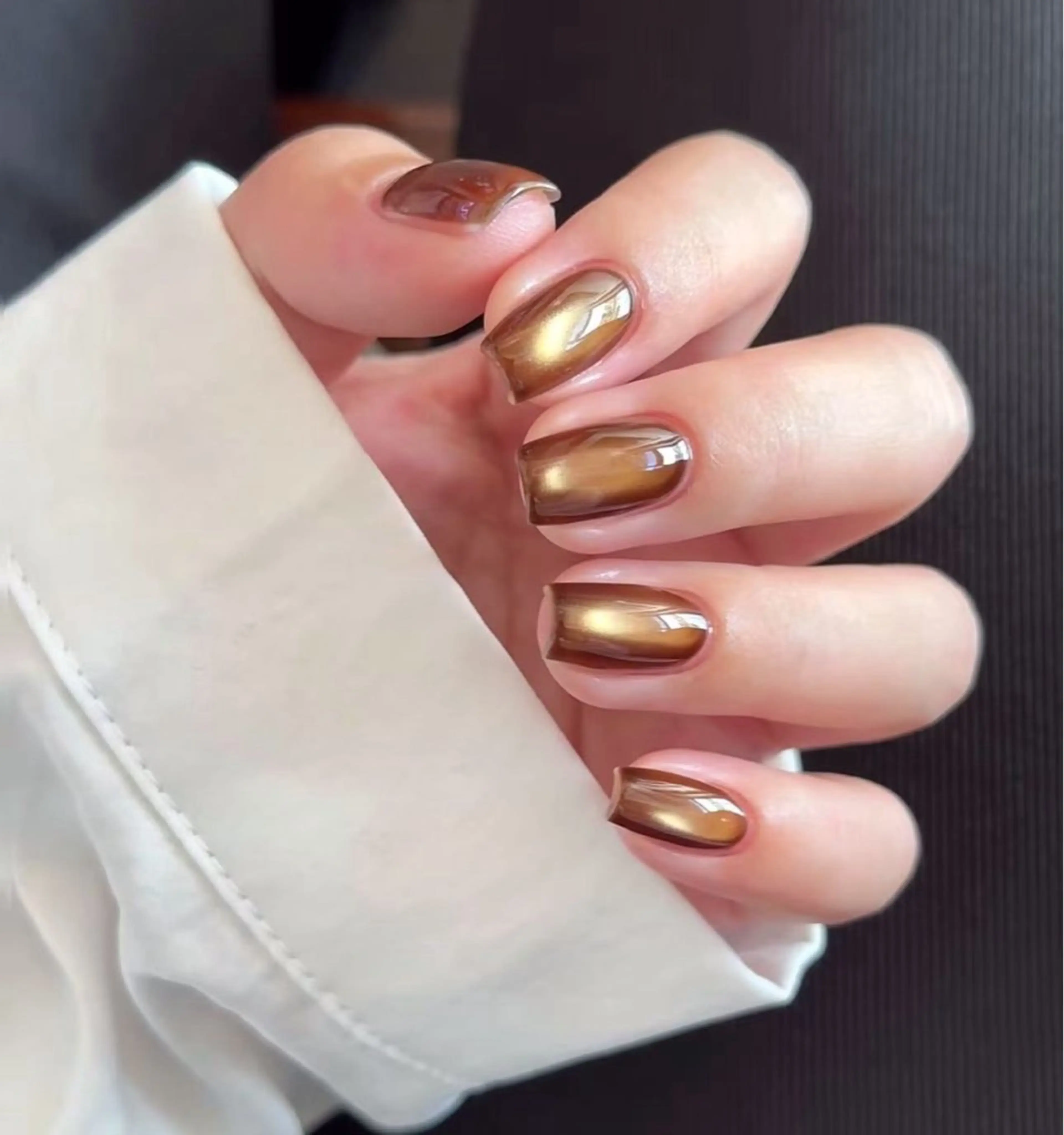 【自爪】水光感マグネットネイル🌷の写真