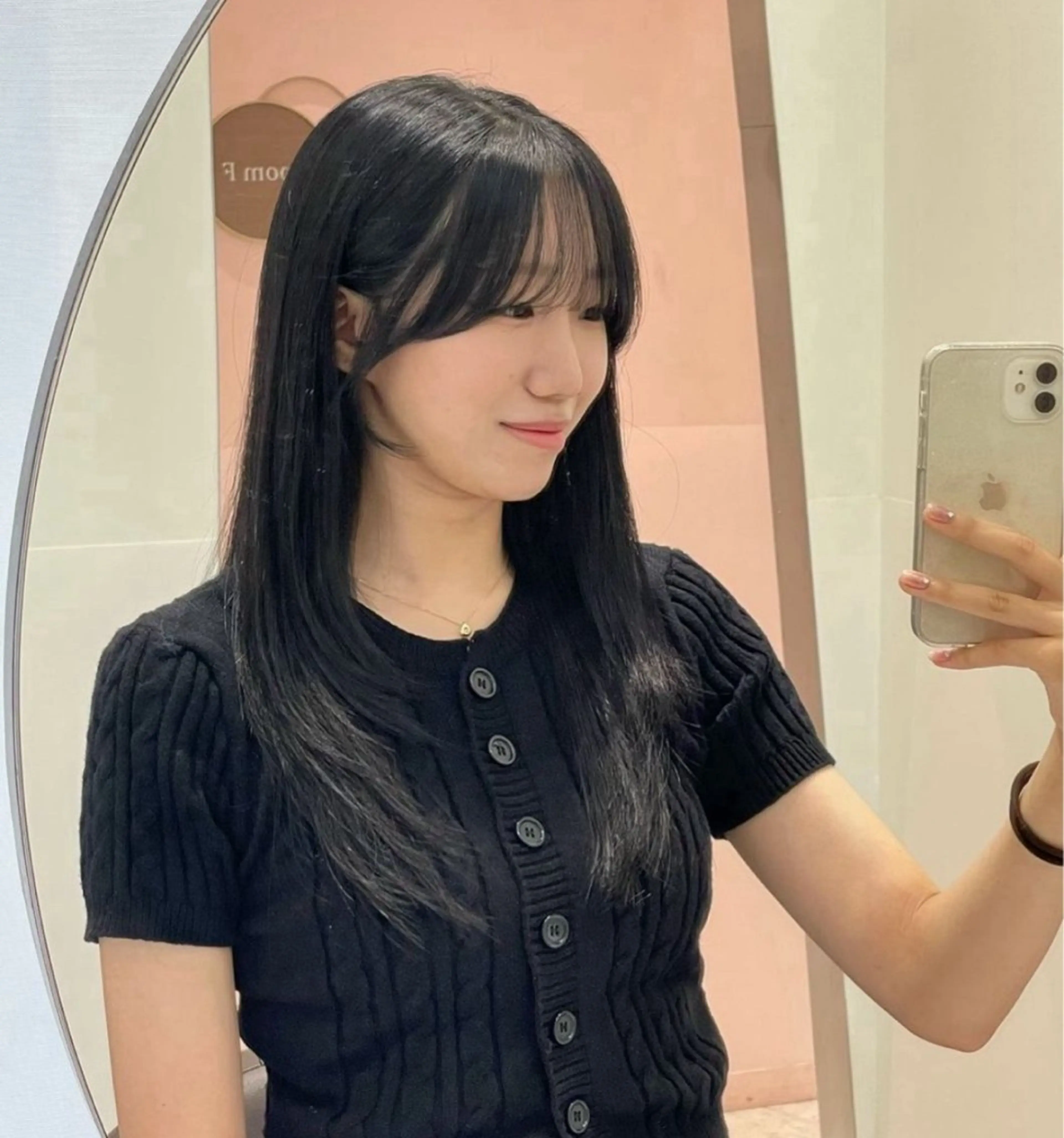 ロング 韓国風ヘア レイヤーカット カット ヘアカラー トリートメント ❤︎︎韓国ヘア❤︎︎ 𝑺𝒉𝒊𝒉𝒐のヘアスタイル