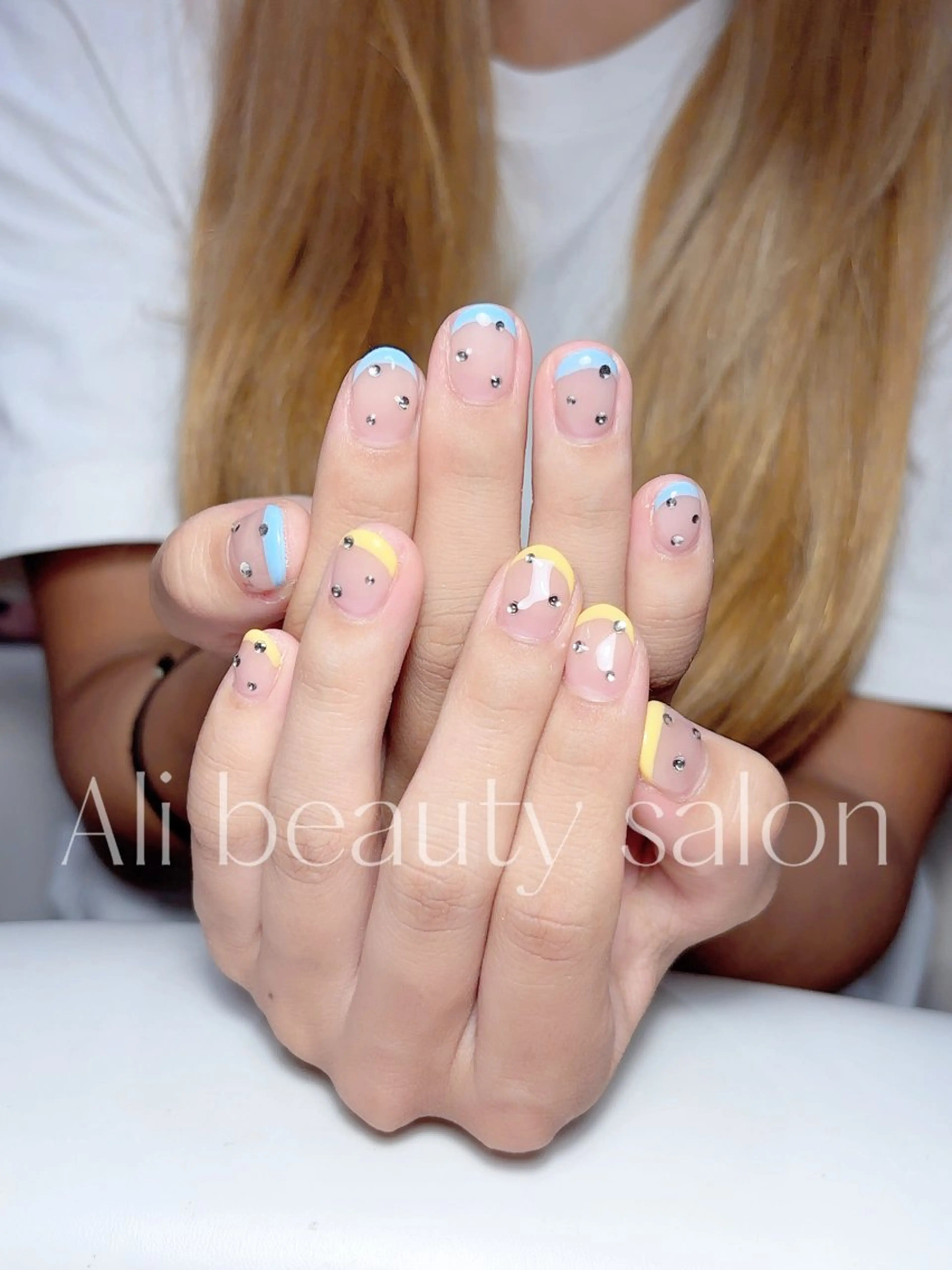 ネイル フレンチネイル ハンドネイル Ali 新小岩 ネイル専門のネイルデザイン