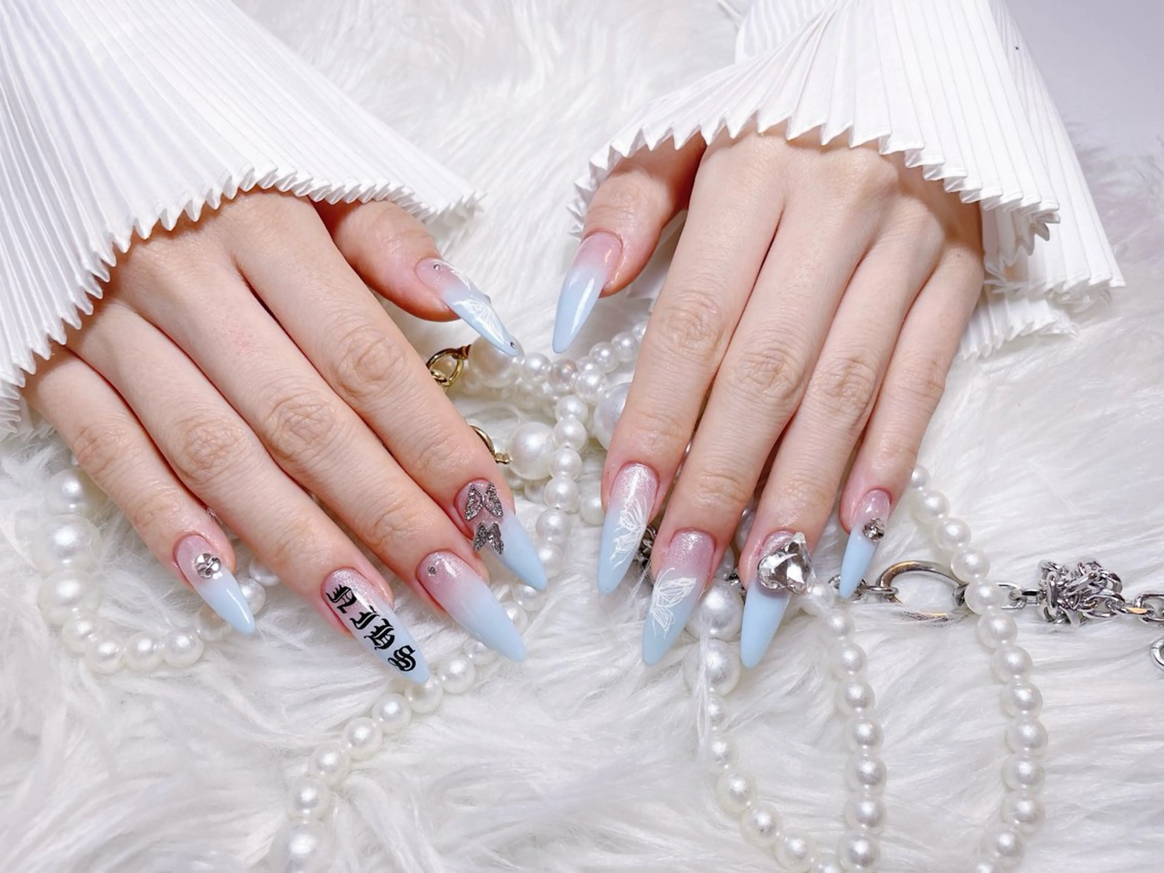 ネイル ハンドネイル ハンドケア NEW NAIL 池袋のネイルデザイン