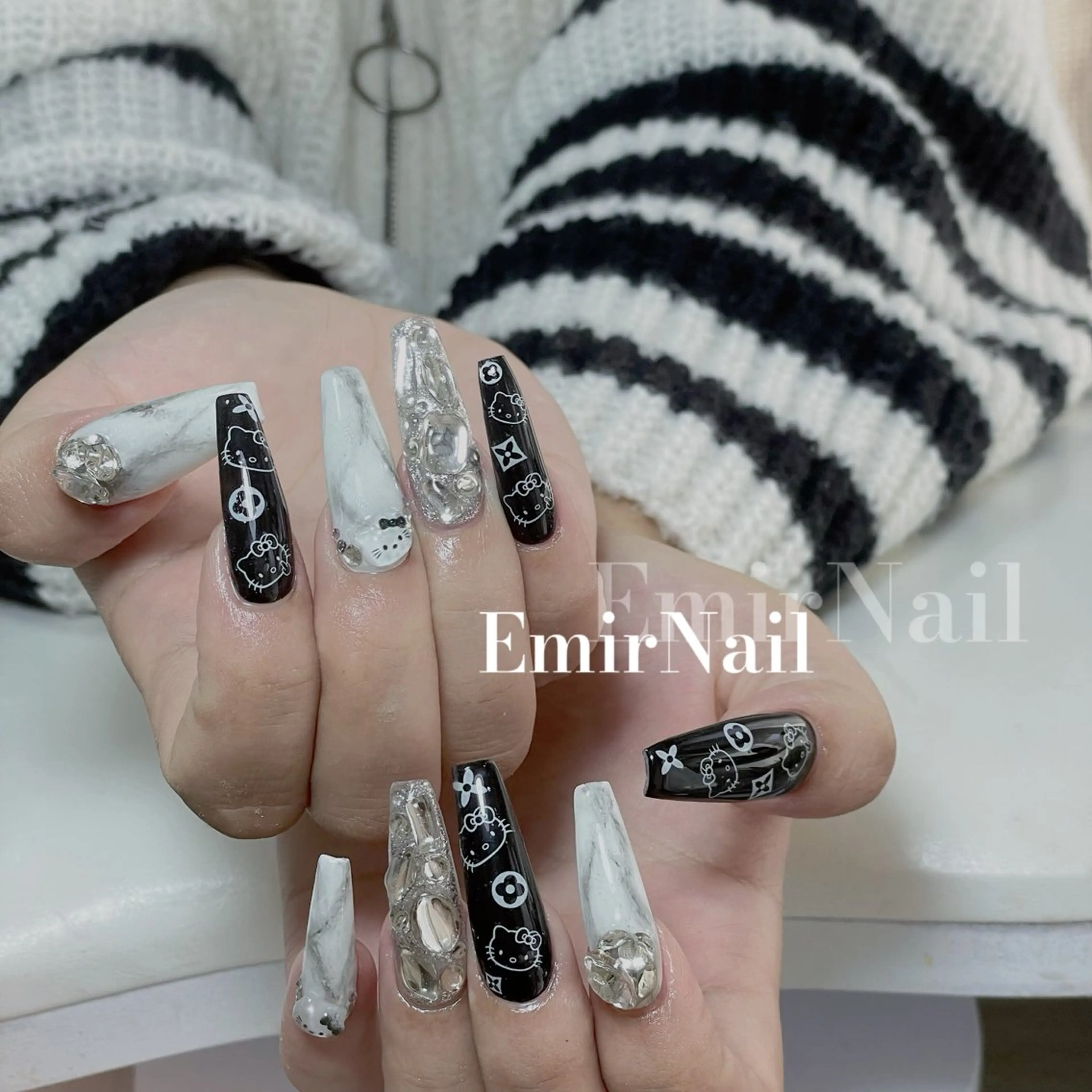 ネイル Emir Nailのネイルデザイン
