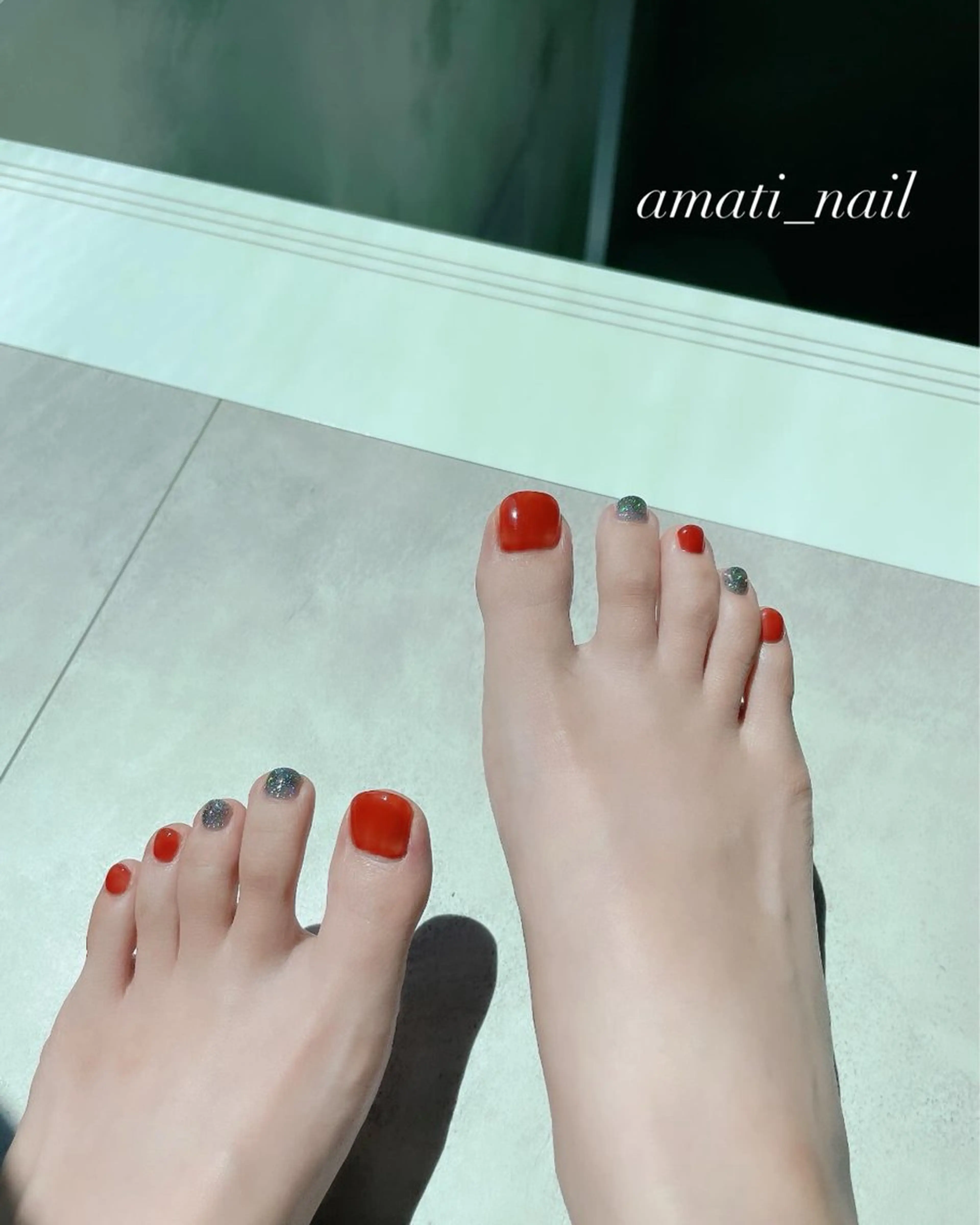 ネイル フットネイル ジェルネイル マグネットネイル ミラーネイル ニュアンスネイル フットネイル amati_nail TAKAKOのネイルデザイン