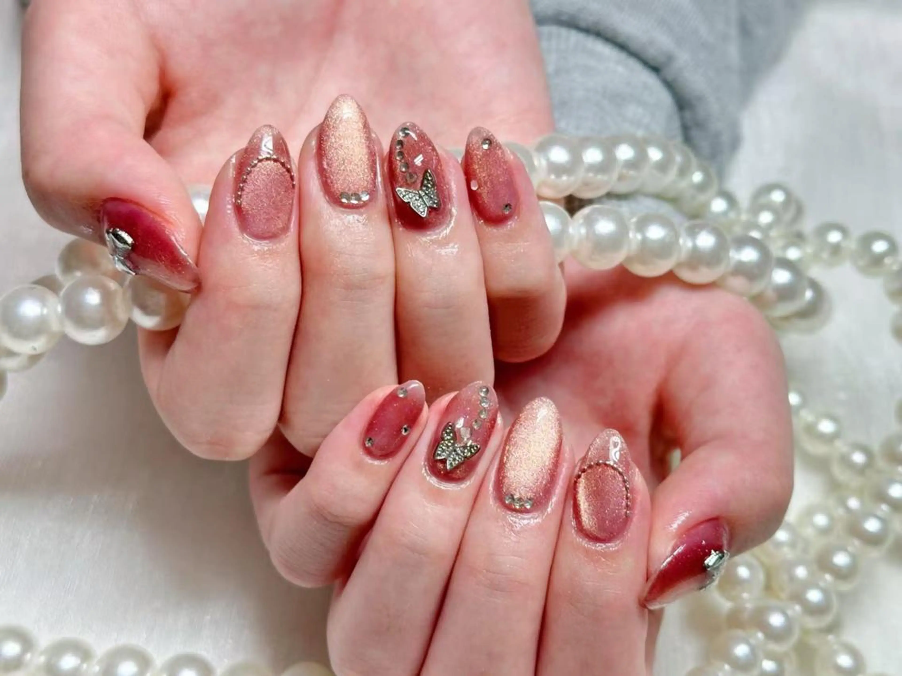 ネイル アートネイル クリアネイル 成人式 長さ出し フラッシュネイル かすみ ✨のネイルデザイン