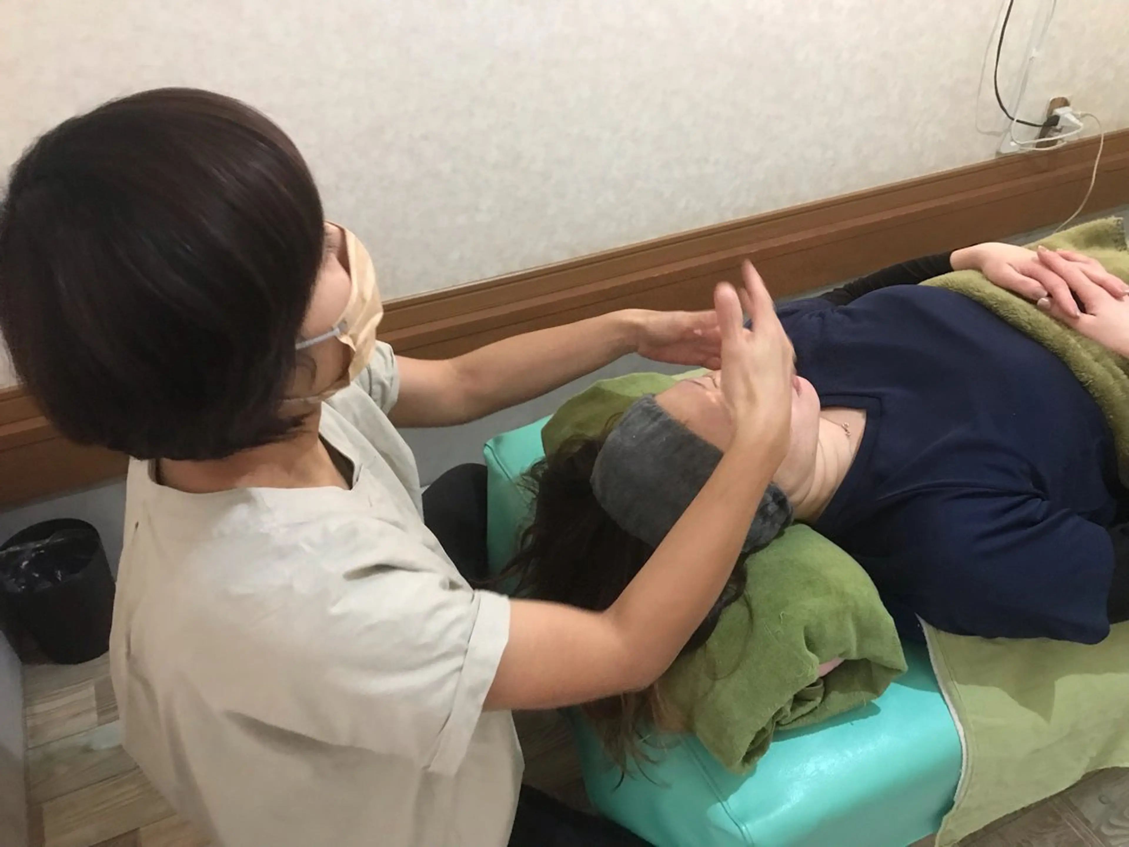 リラクゼーションほぐリッチ所属・ほぐリッチ いさ先生&よし先生のエステ・リラクイメージ