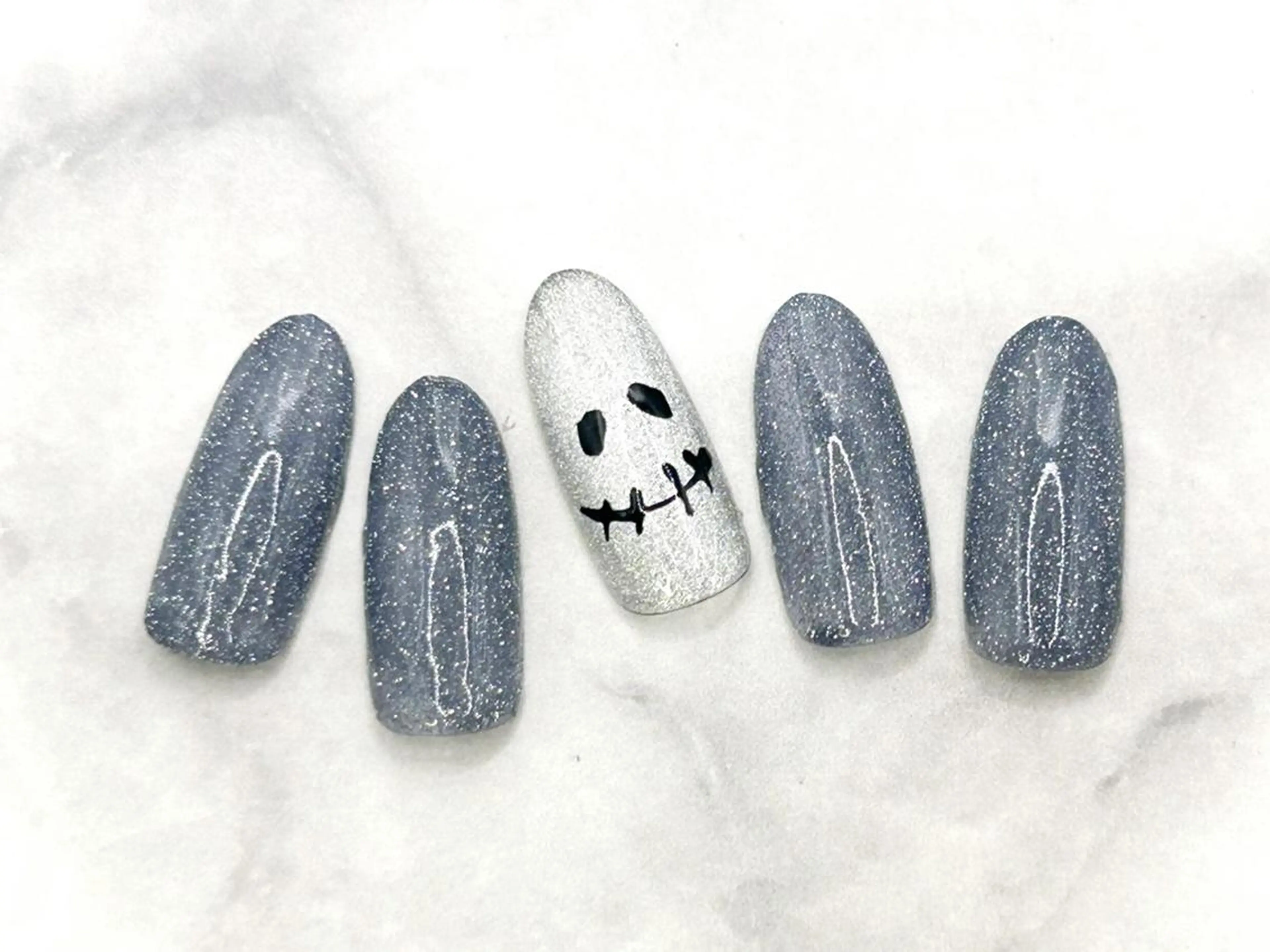 ネイル ハンドネイル orbe 小門のネイルデザイン