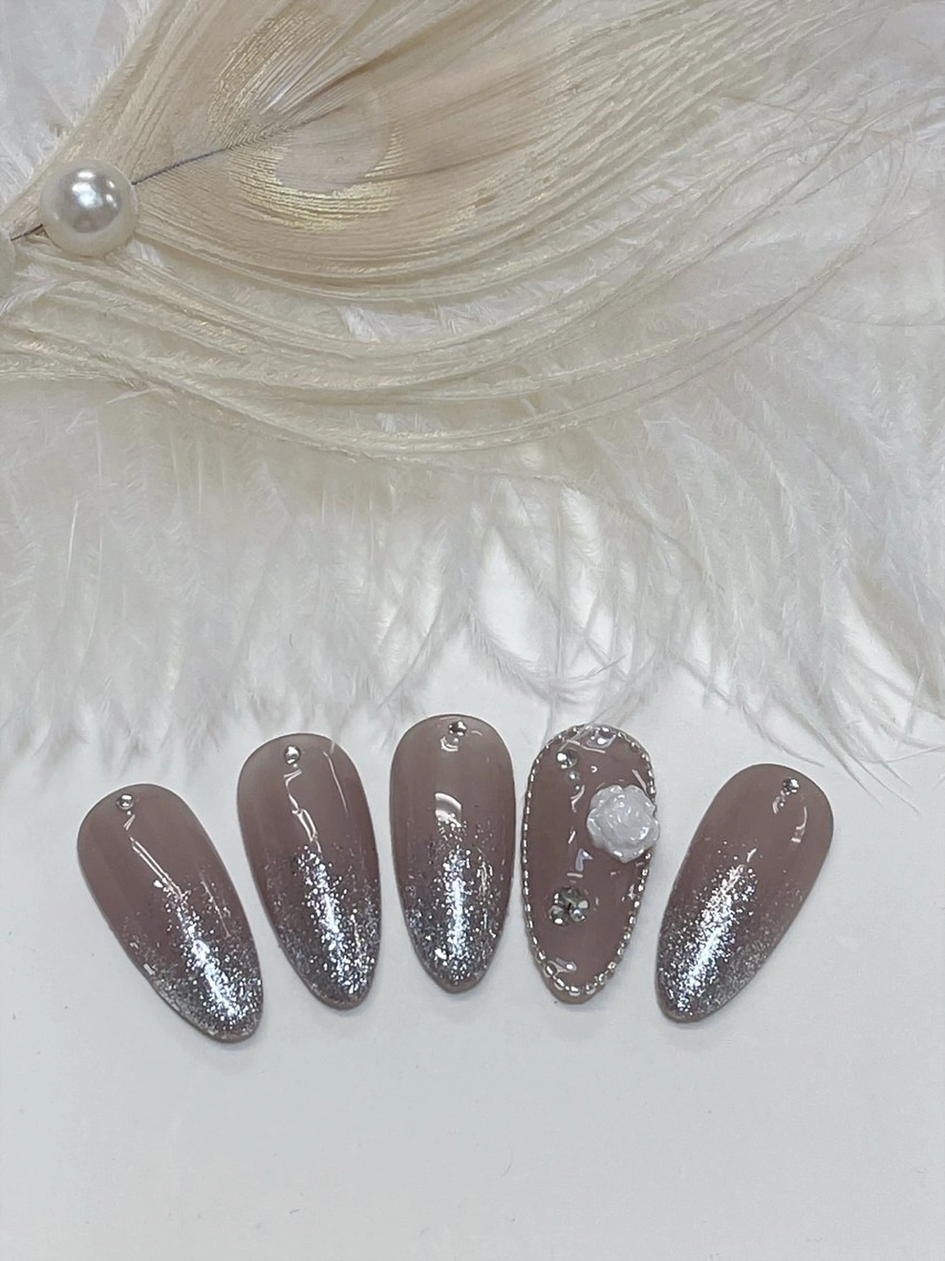 ネイル チークネイル フレンチネイル グラデーション キラキラネイル 韓国ネイル ハンドネイル DUO MI所属・DUO   MI nail salonのネイルデザイン