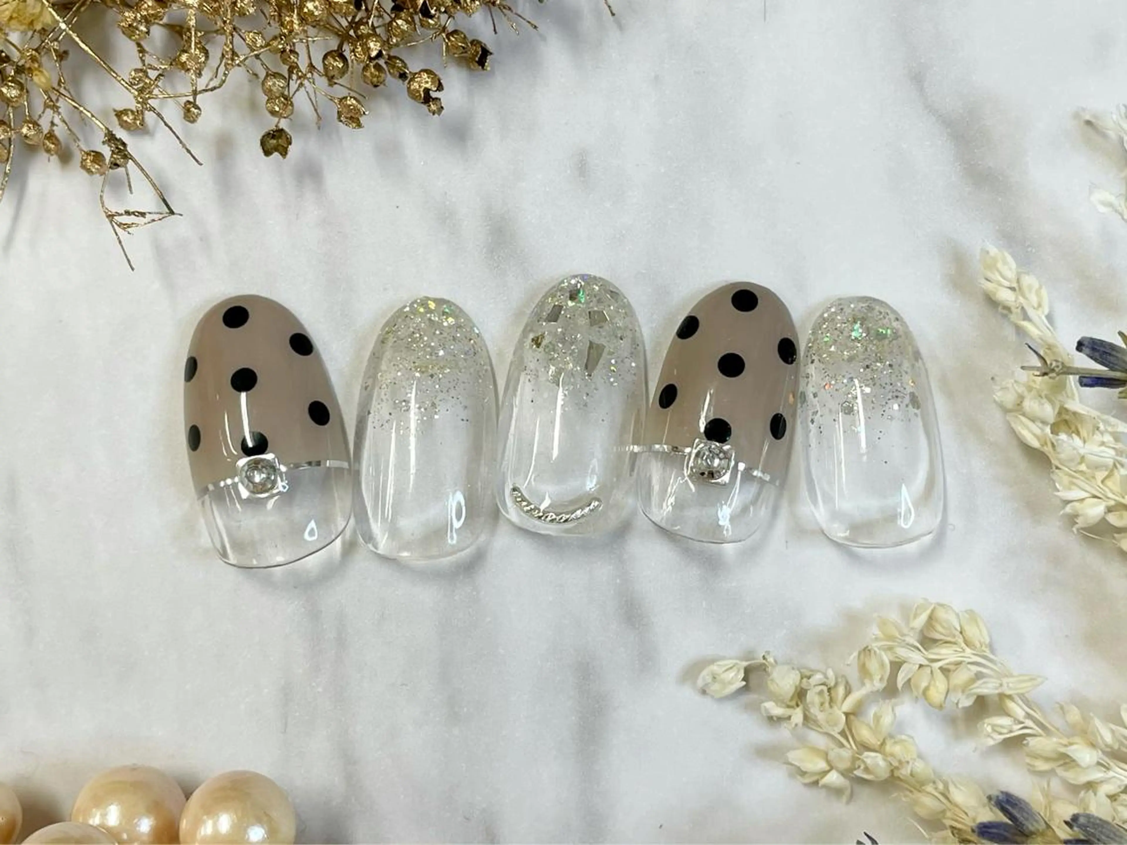 ネイル ネイルPetit Ribbonのネイルデザイン