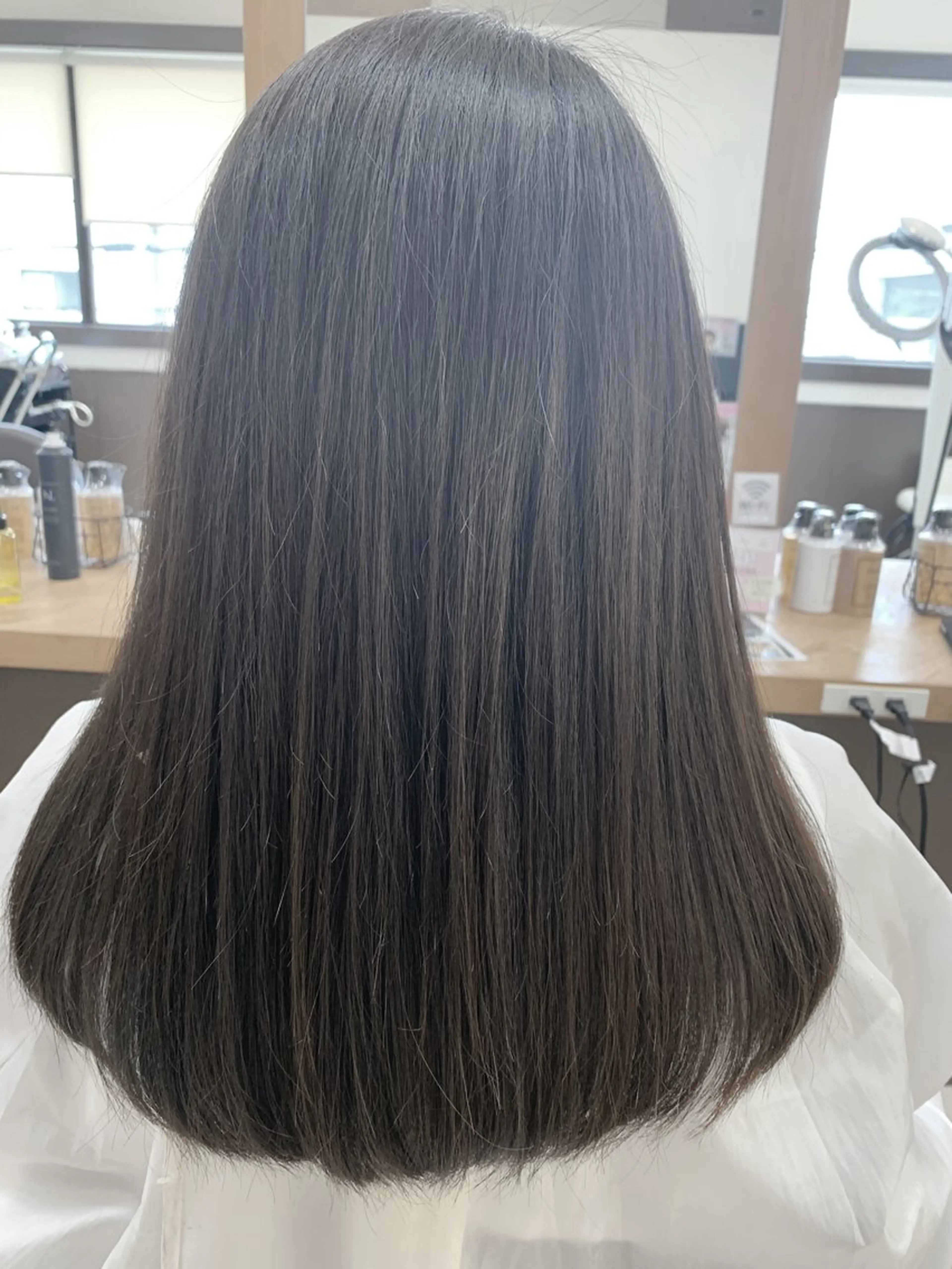 ロング 髪質改善 カット 縮毛矯正 トリートメント 髪質改善サロン Lien深井店のヘアスタイル