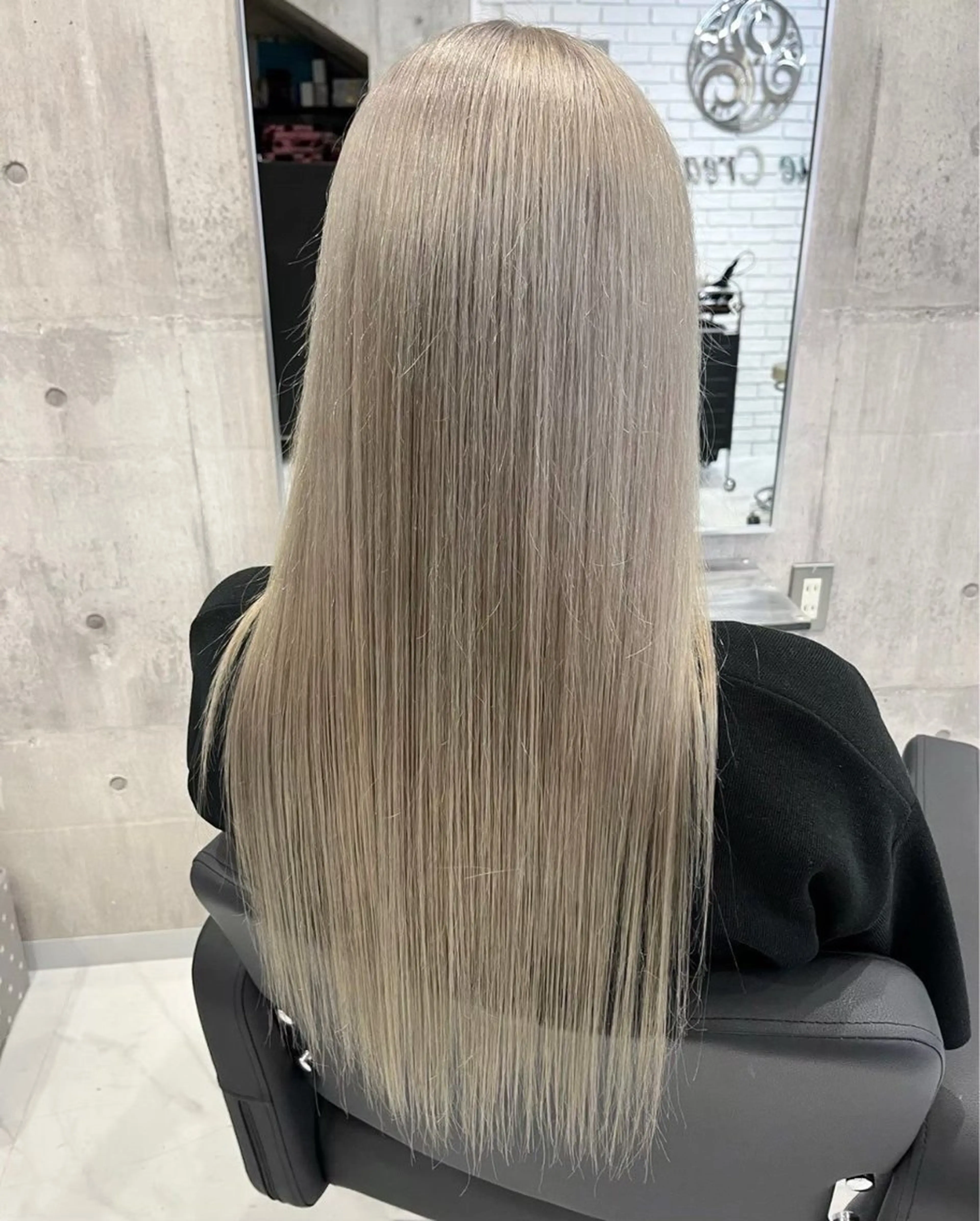 ロング カラー ブリーチ グレージュ 暖色カラー🩷 ハイトーン🦋/紗矢のヘアスタイル