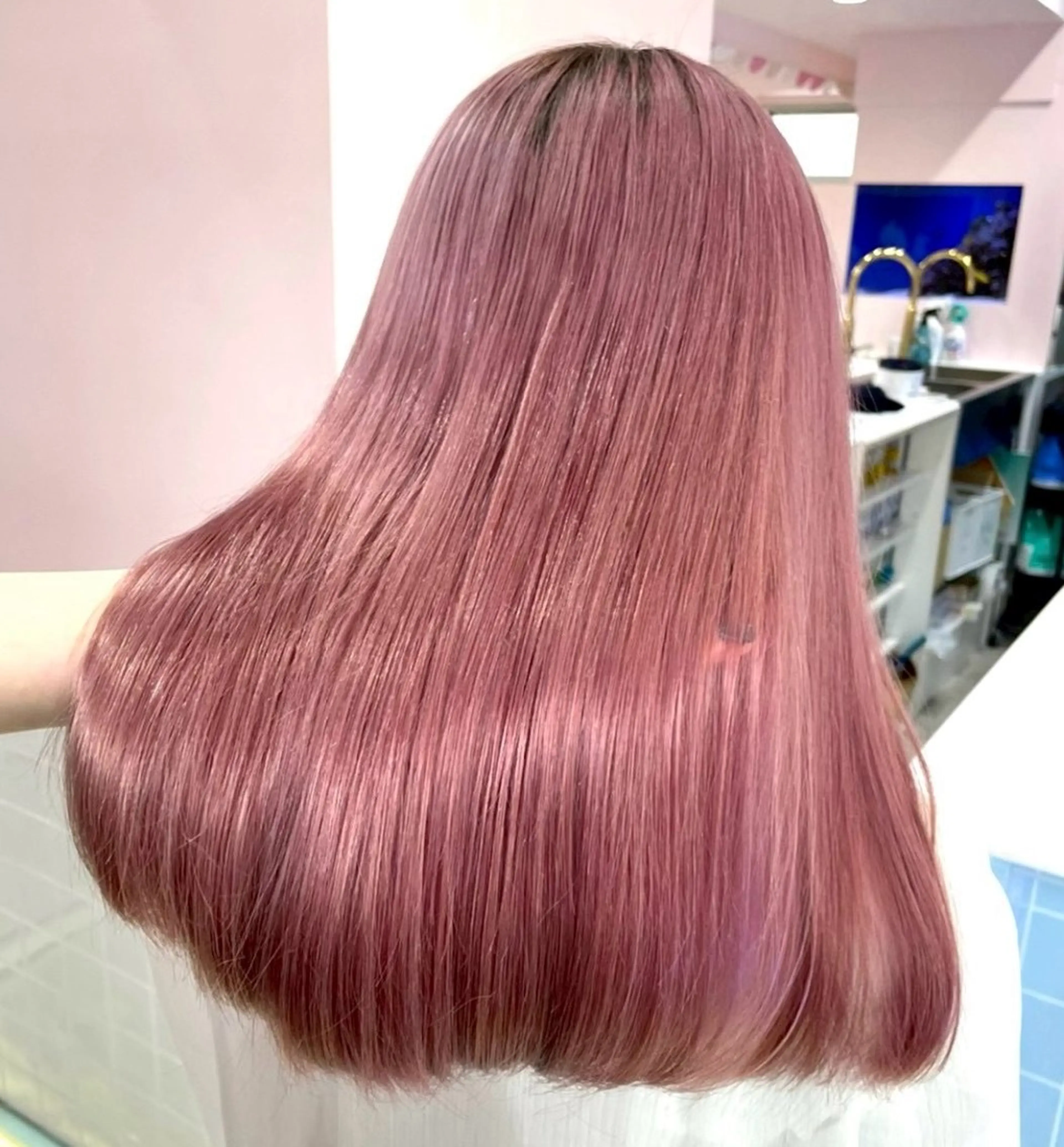 ロング カット ヘアカラー 💖saki ケアブリーチ💖のヘアスタイル