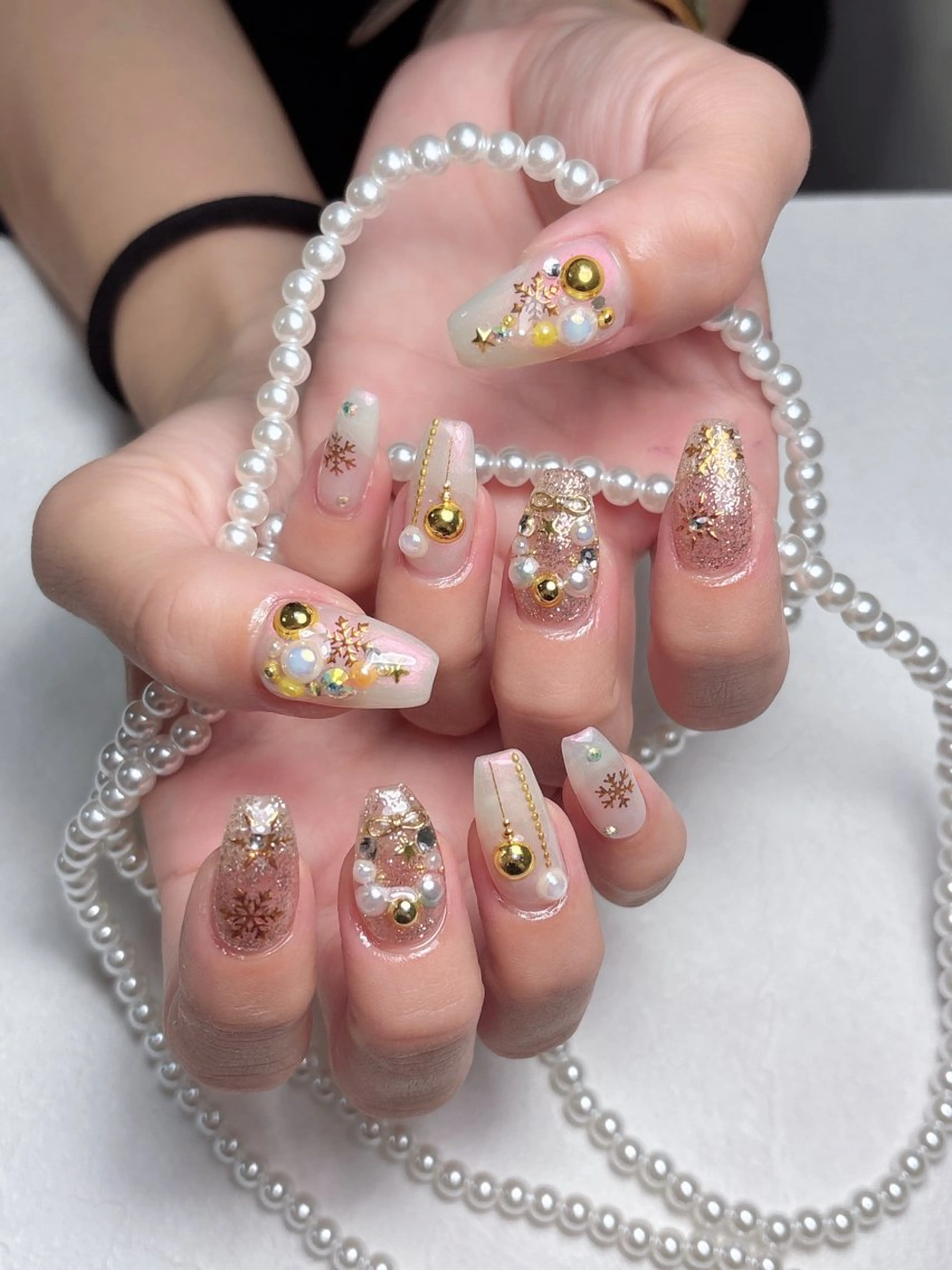 ネイル ハンドネイル 💅ネイルハウス🏡 🎀TOMO🎀のネイルデザイン