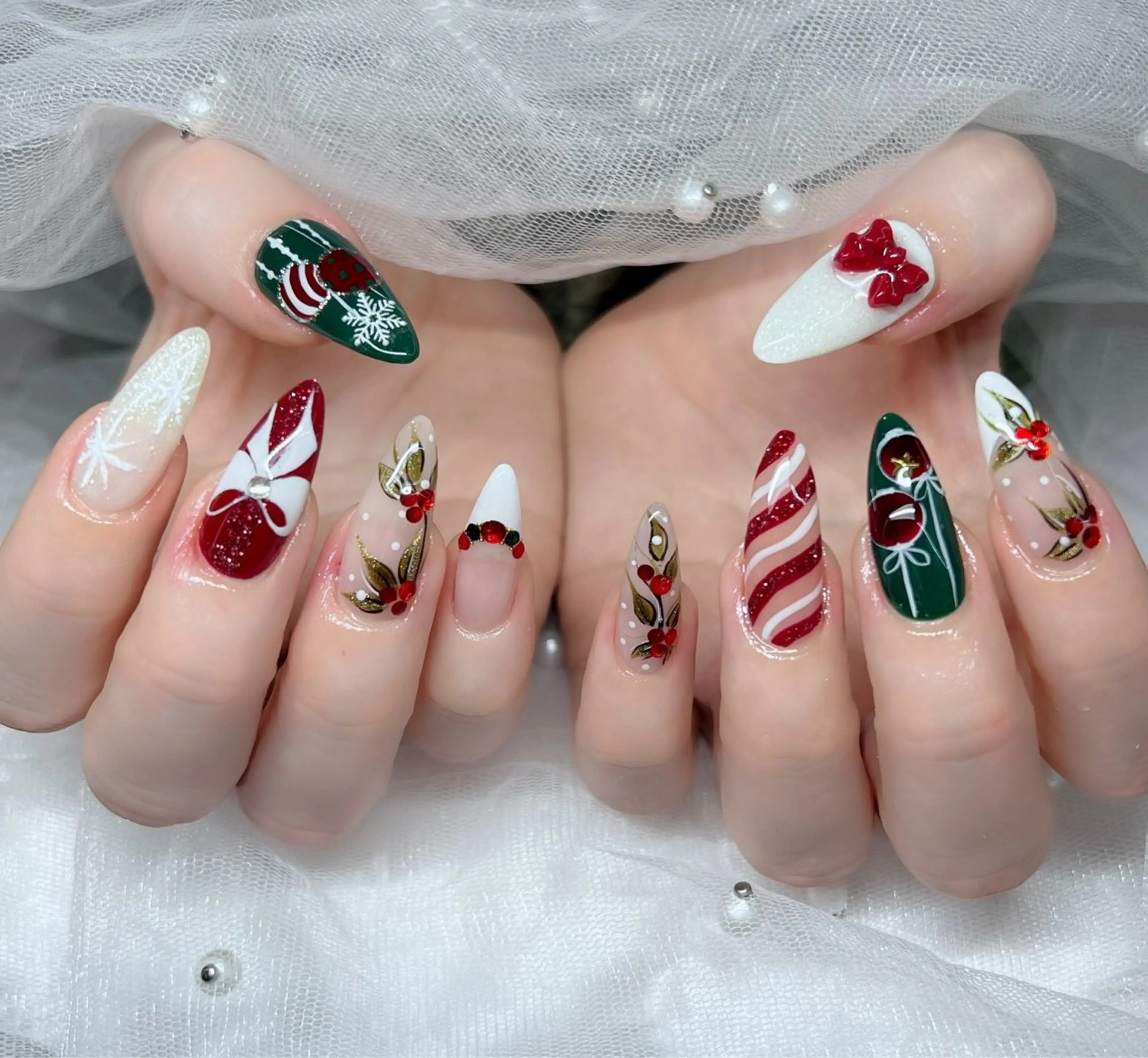 ネイル 🎀PG🩵 ネイルサロンのネイルデザイン