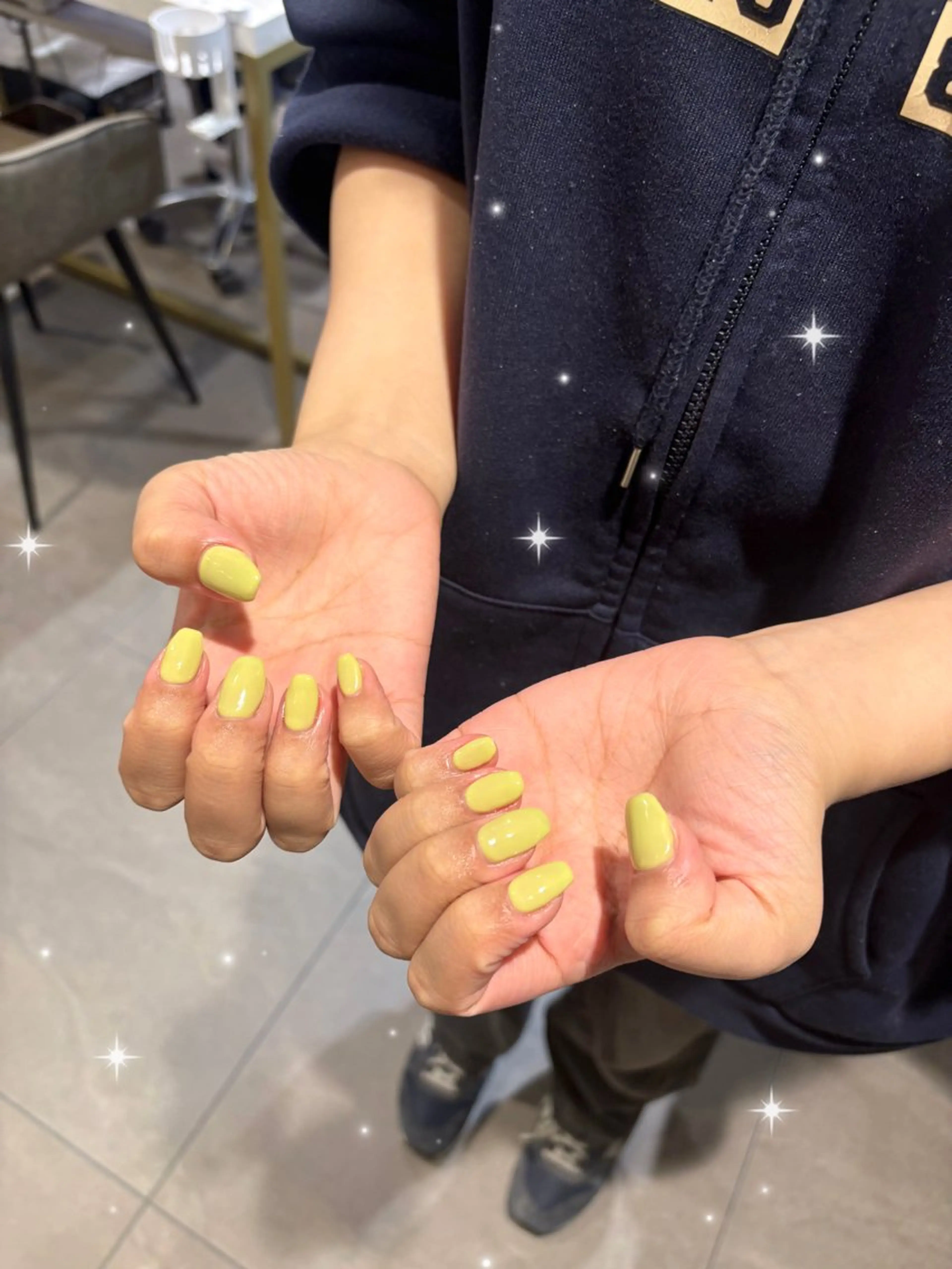 ネイル ワンカラーネイル 黄色 🎀RinRin🎀 Nail💅二子玉川のネイルデザイン