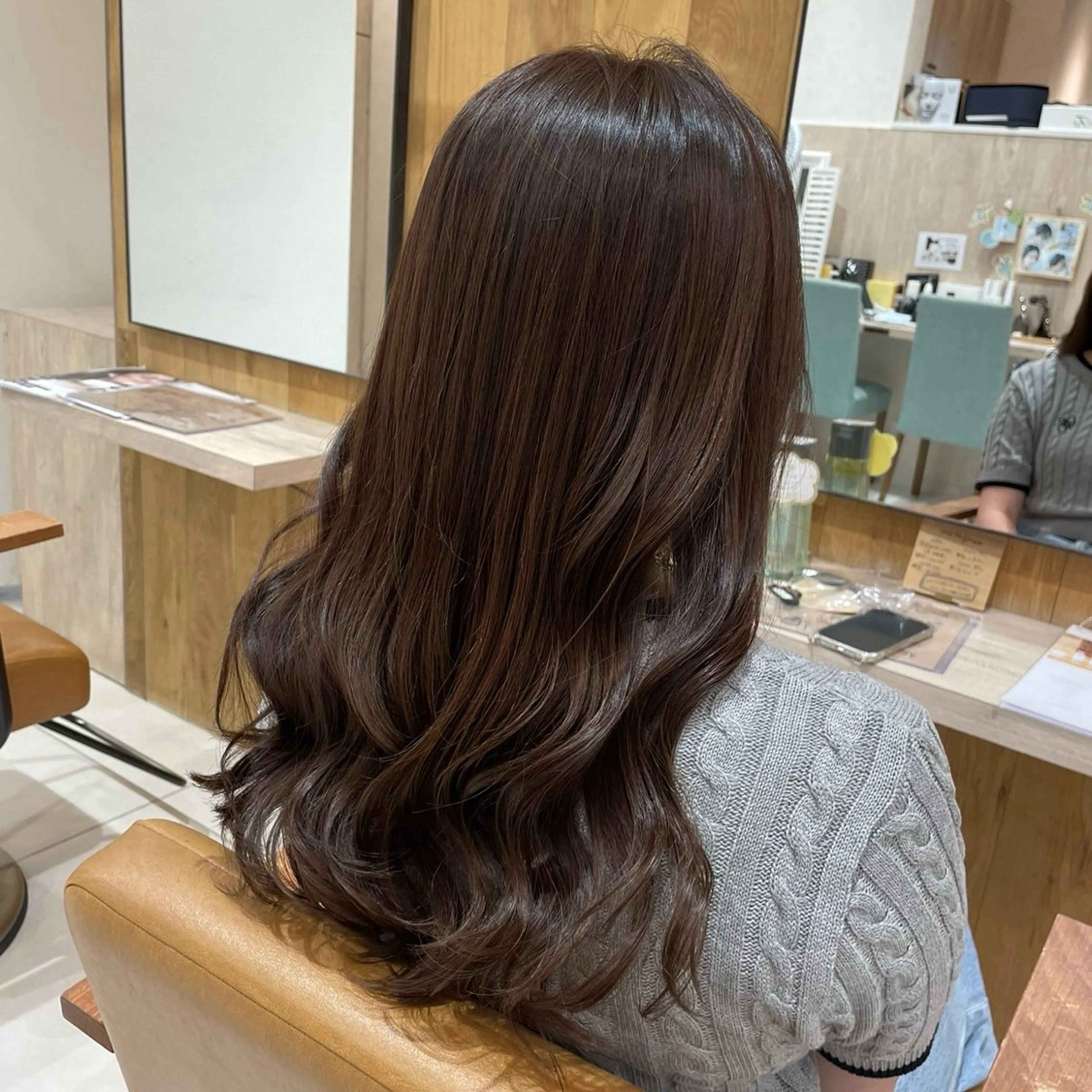 セミロング カラー カット ヘアカラー トリートメント 海老名で韓国風 HANA🎀のヘアスタイル