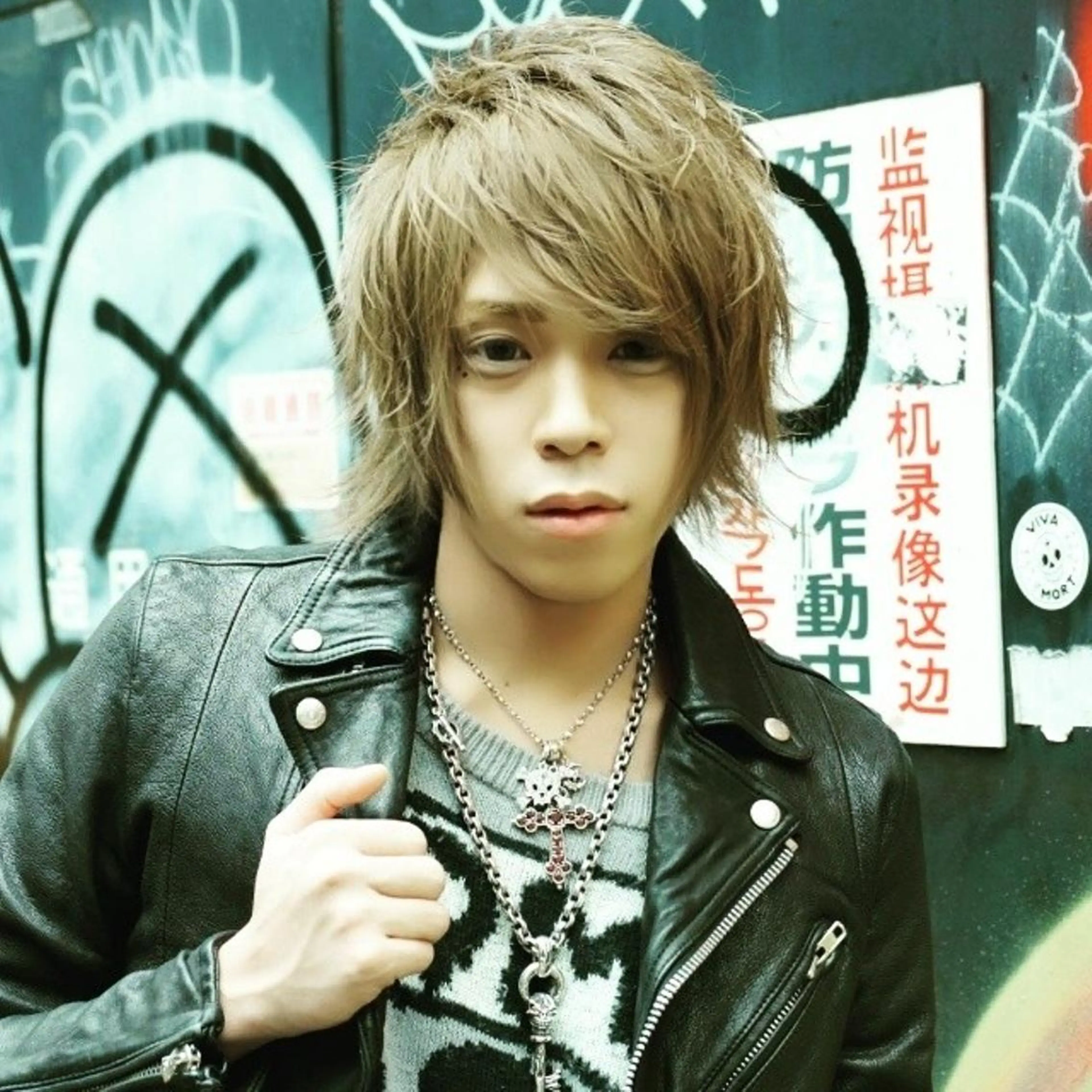 メンズ メンズウルフカット ウルフカット 東心斎橋🌏豆柴 🐾倶楽部のヘアスタイル