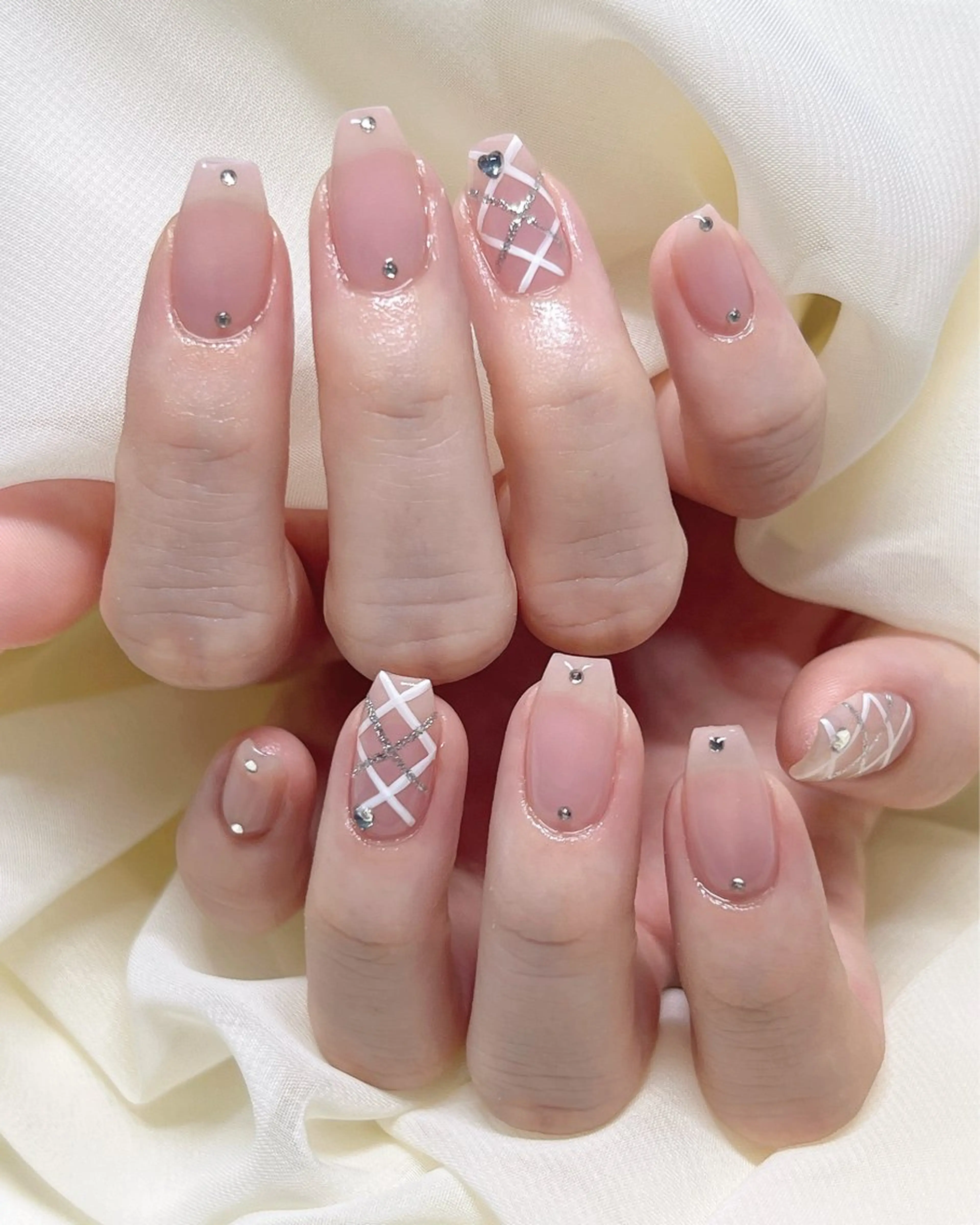 ネイル シンプルネイル nail salon MUAのネイルデザイン