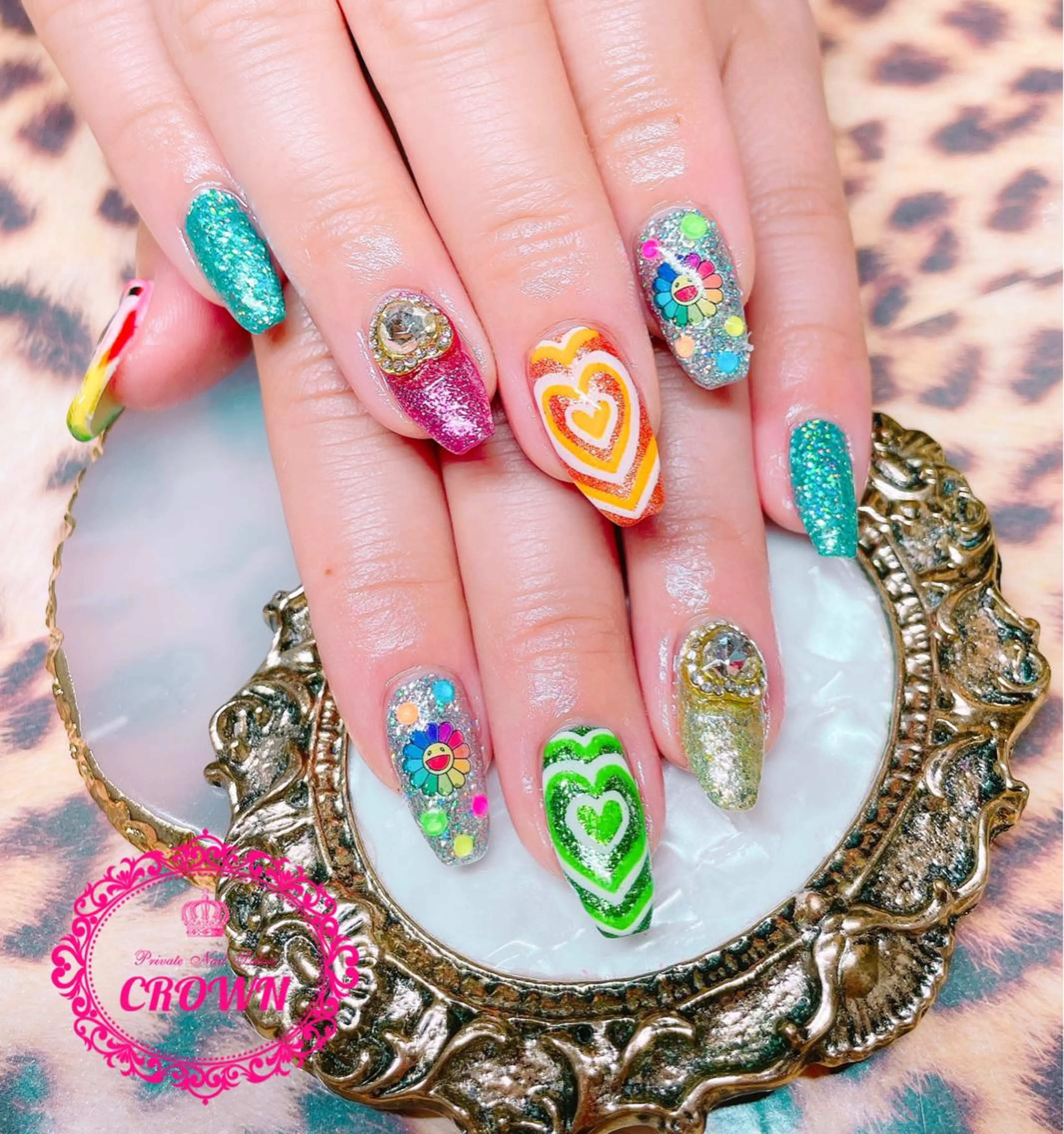 ネイル CROWN プライベートサロンのネイルデザイン