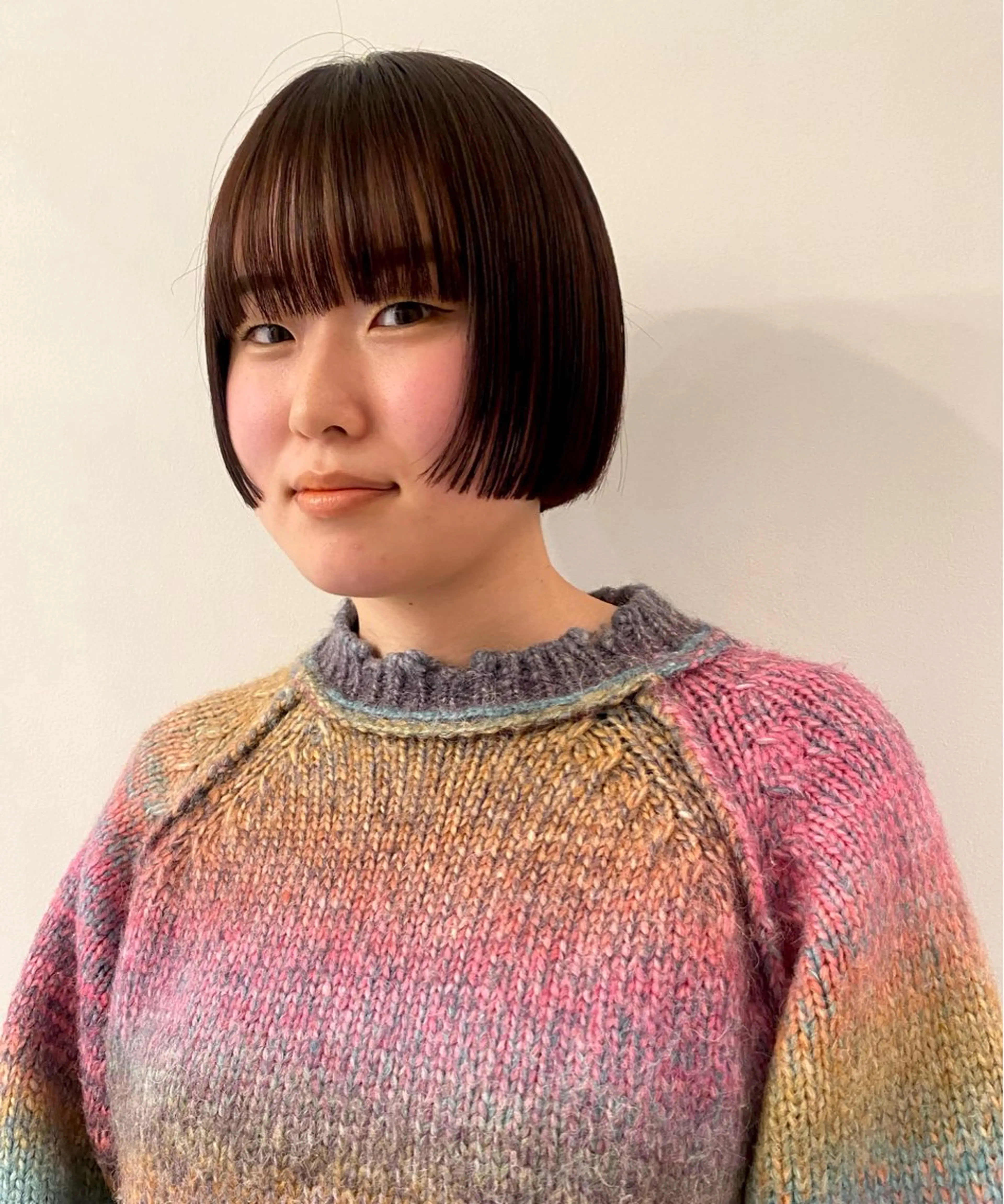 ミディアム Tomoka🐶🌟 似合わせカット✂︎のヘアスタイル