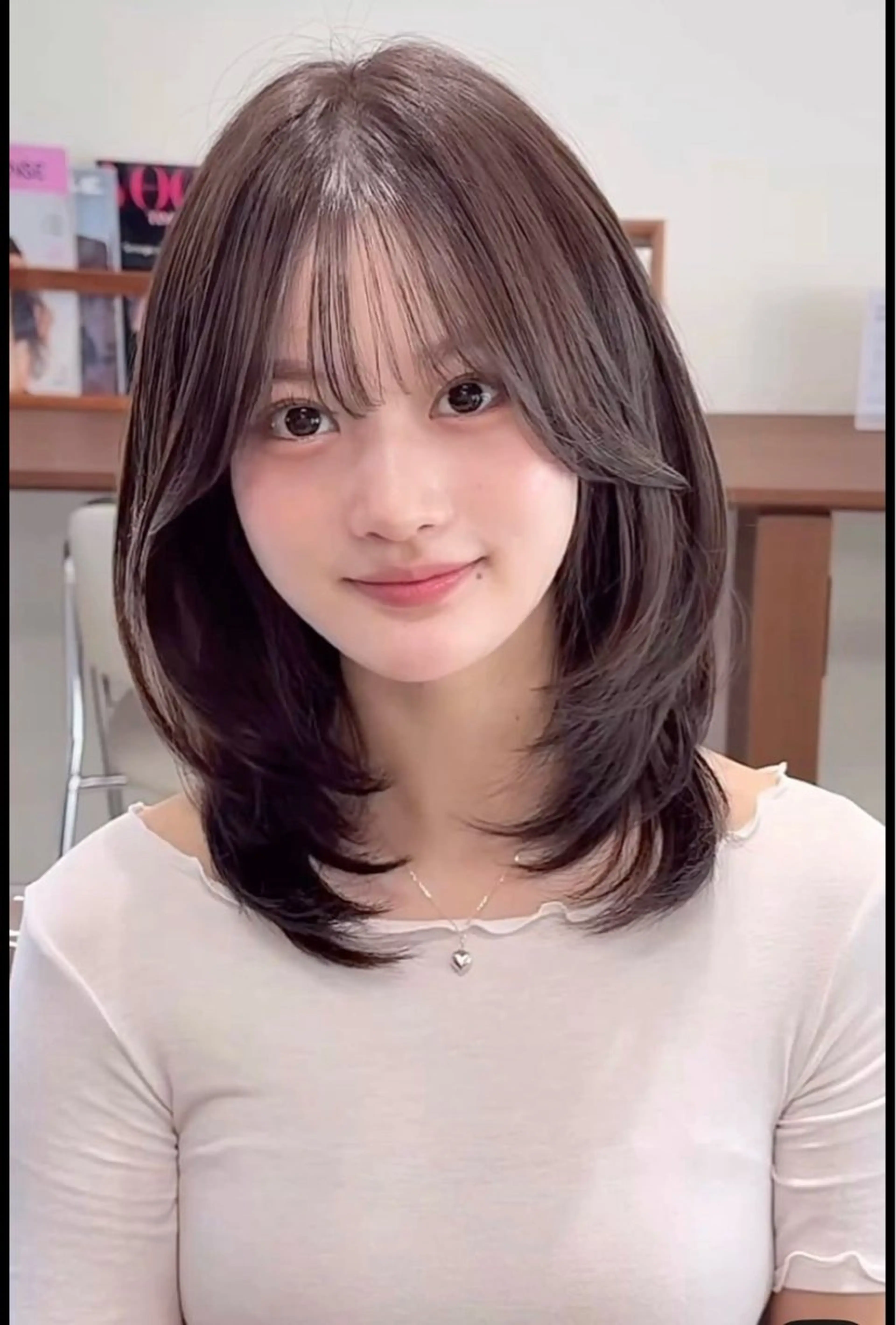 ⭐️無料⭐️【ミディアムレイヤーカット💇🏻‍♀️】🔑必ず補足説明ご確認ください🔑の写真