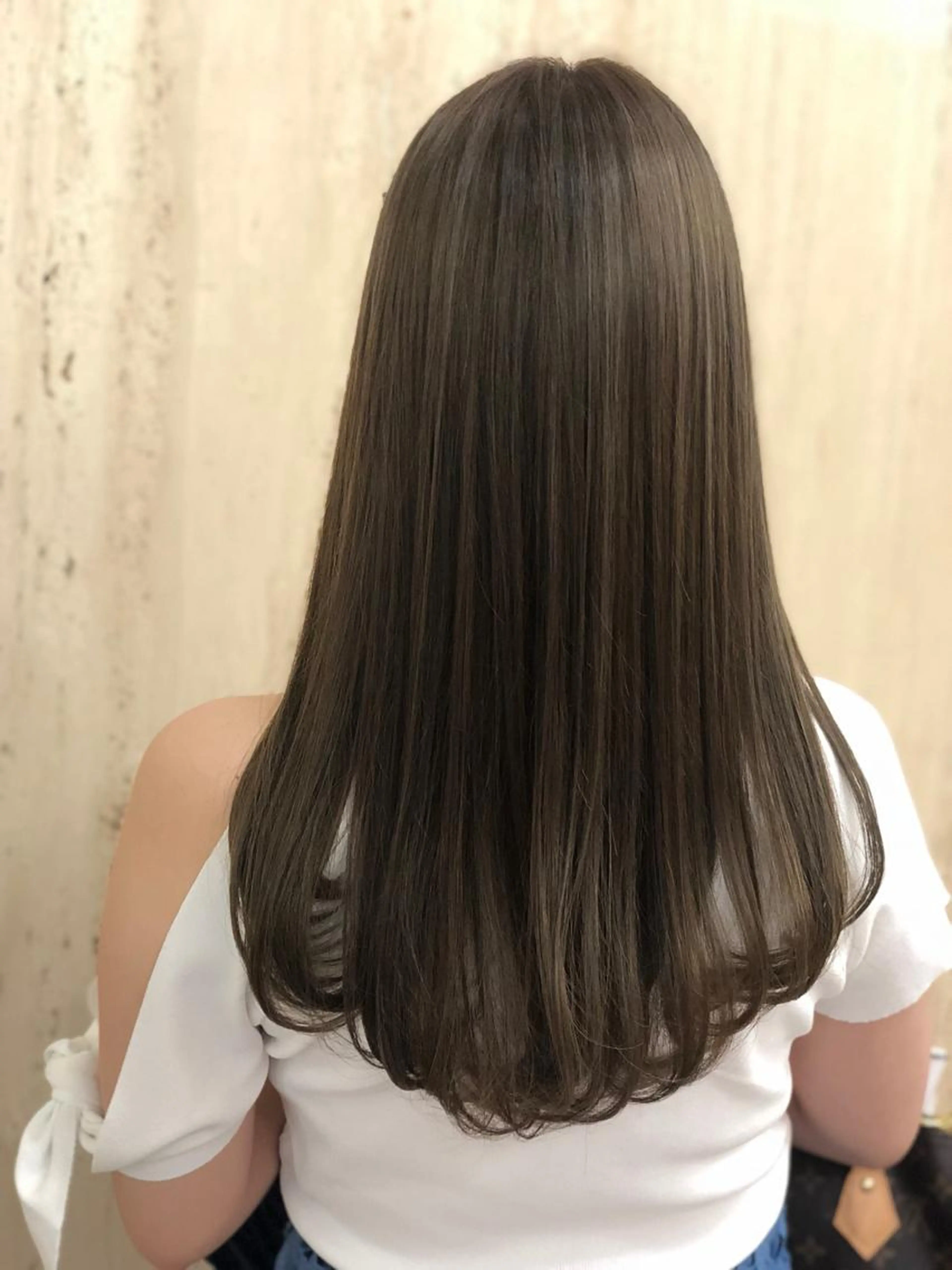 カット＋髪質改善ストレートの写真