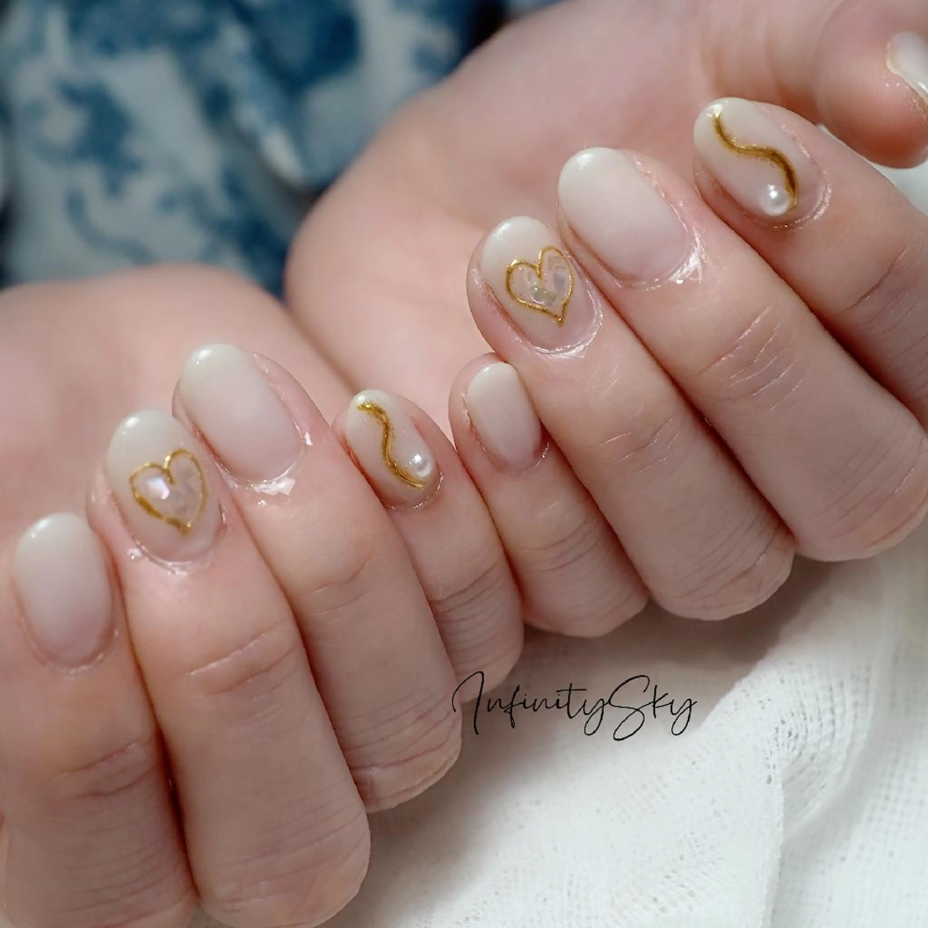 ネイル アートネイル ミラーネイル ハンドネイル infinity skyのネイルデザイン