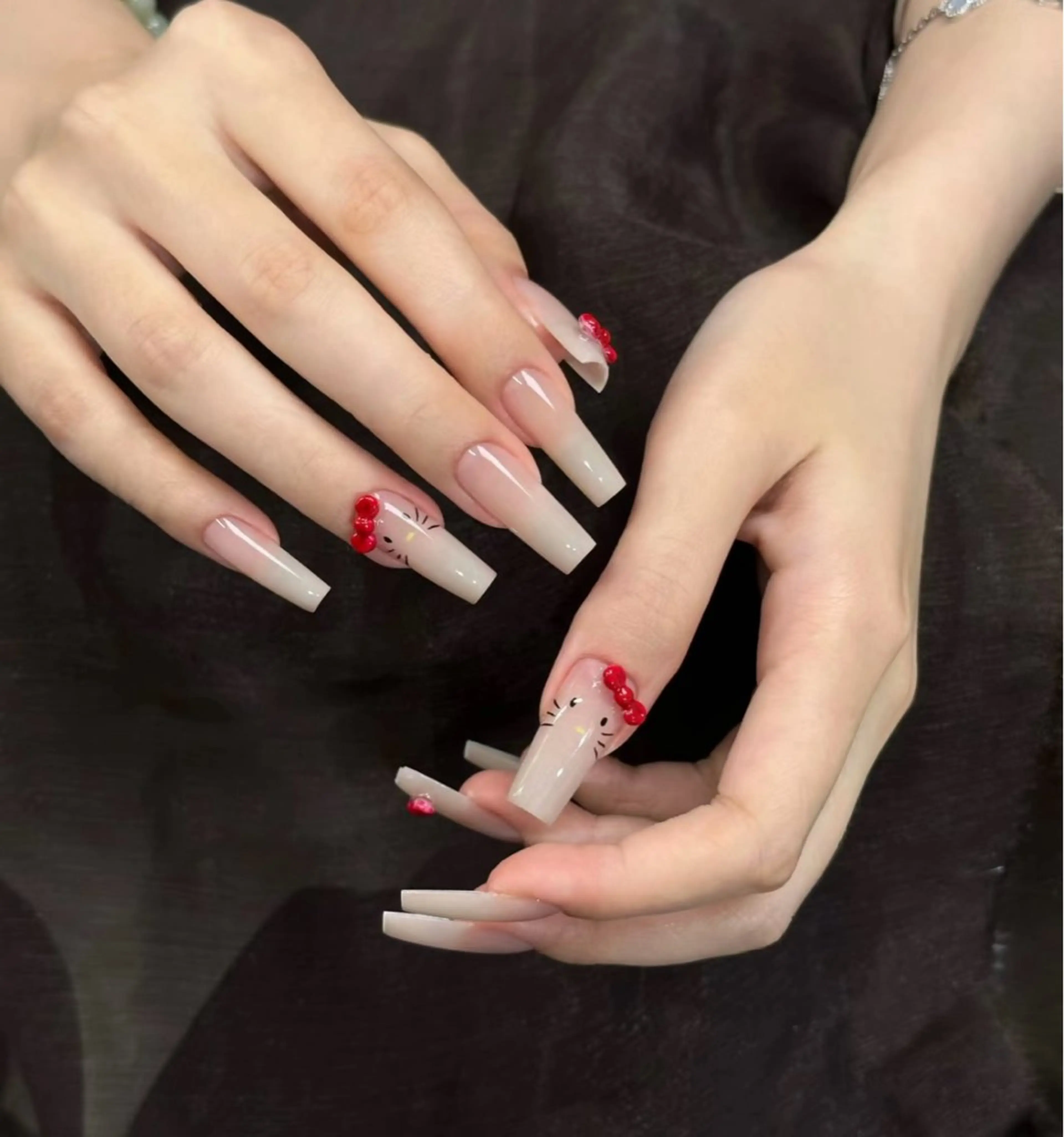 120分チップ+ジェル長さだし持ち込みデザインの写真