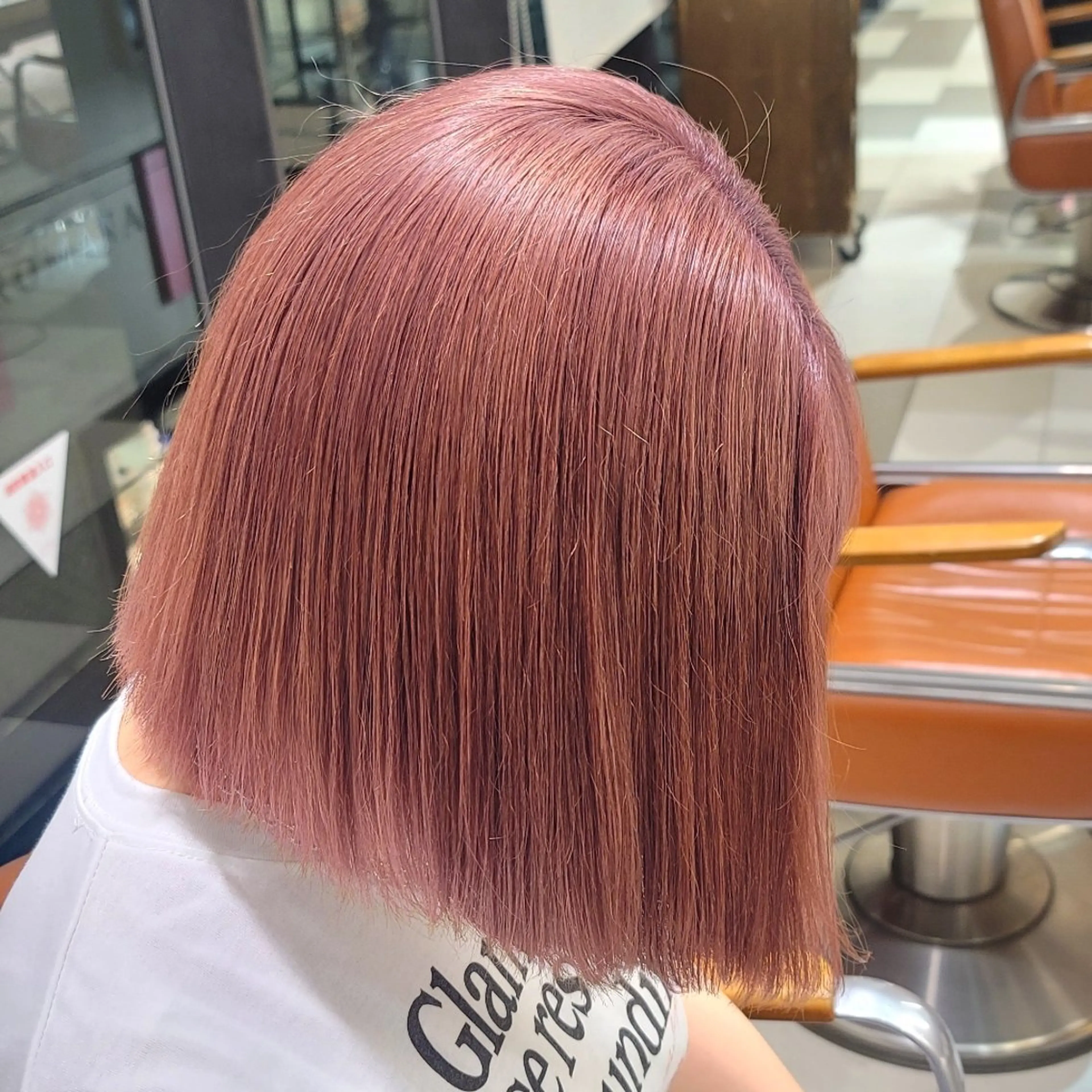 ミディアム カラー ベージュカラー ピンクカラー ピンクベージュ カットモデル/ セット/COCOKAのヘアスタイル