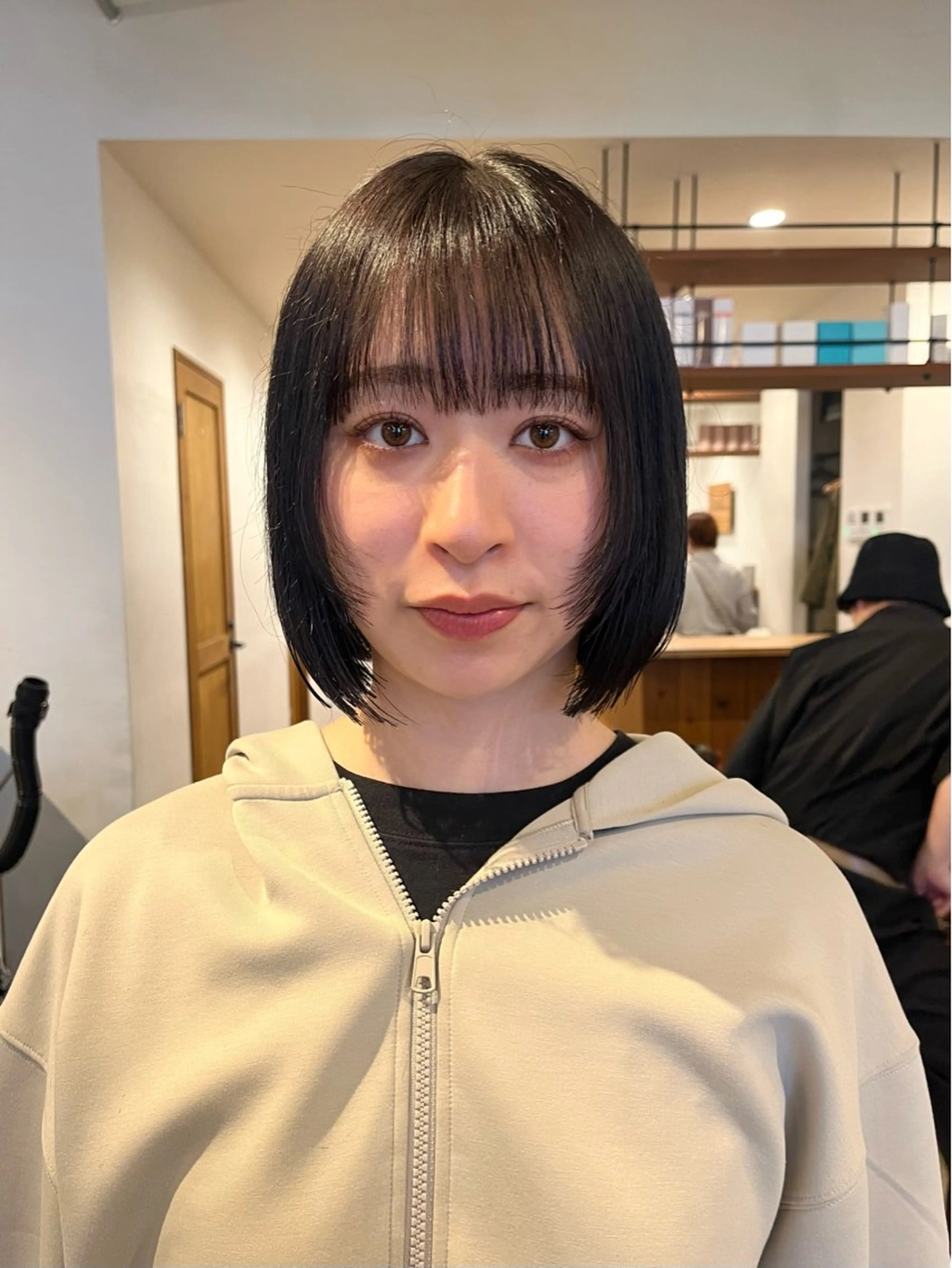 ショート ボブレイヤー ボブ レイヤーカット china/ボブ /ブリーチカラーのヘアスタイル