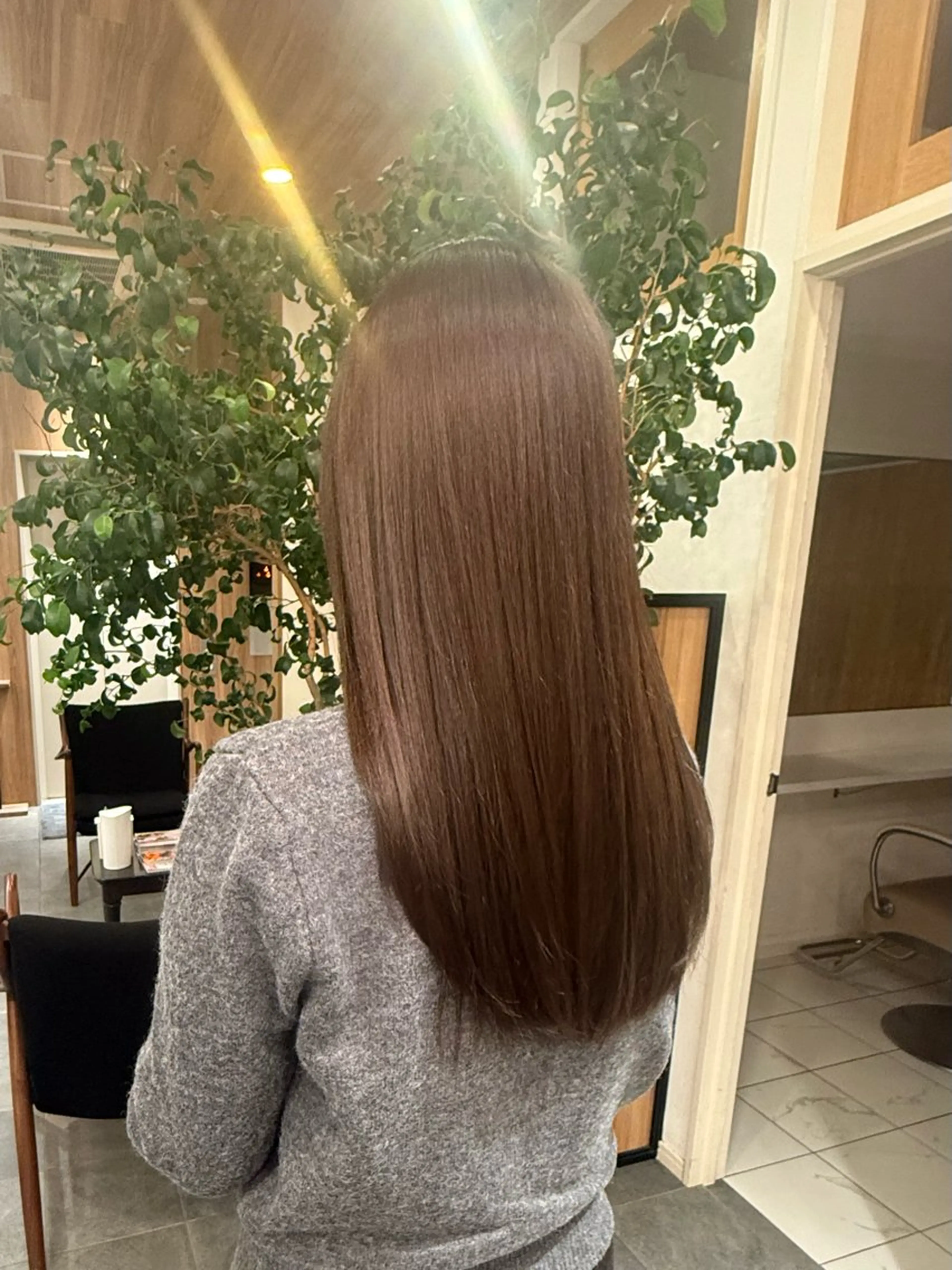 カラー ヘアカラー 橋本 萌叶のヘアスタイル