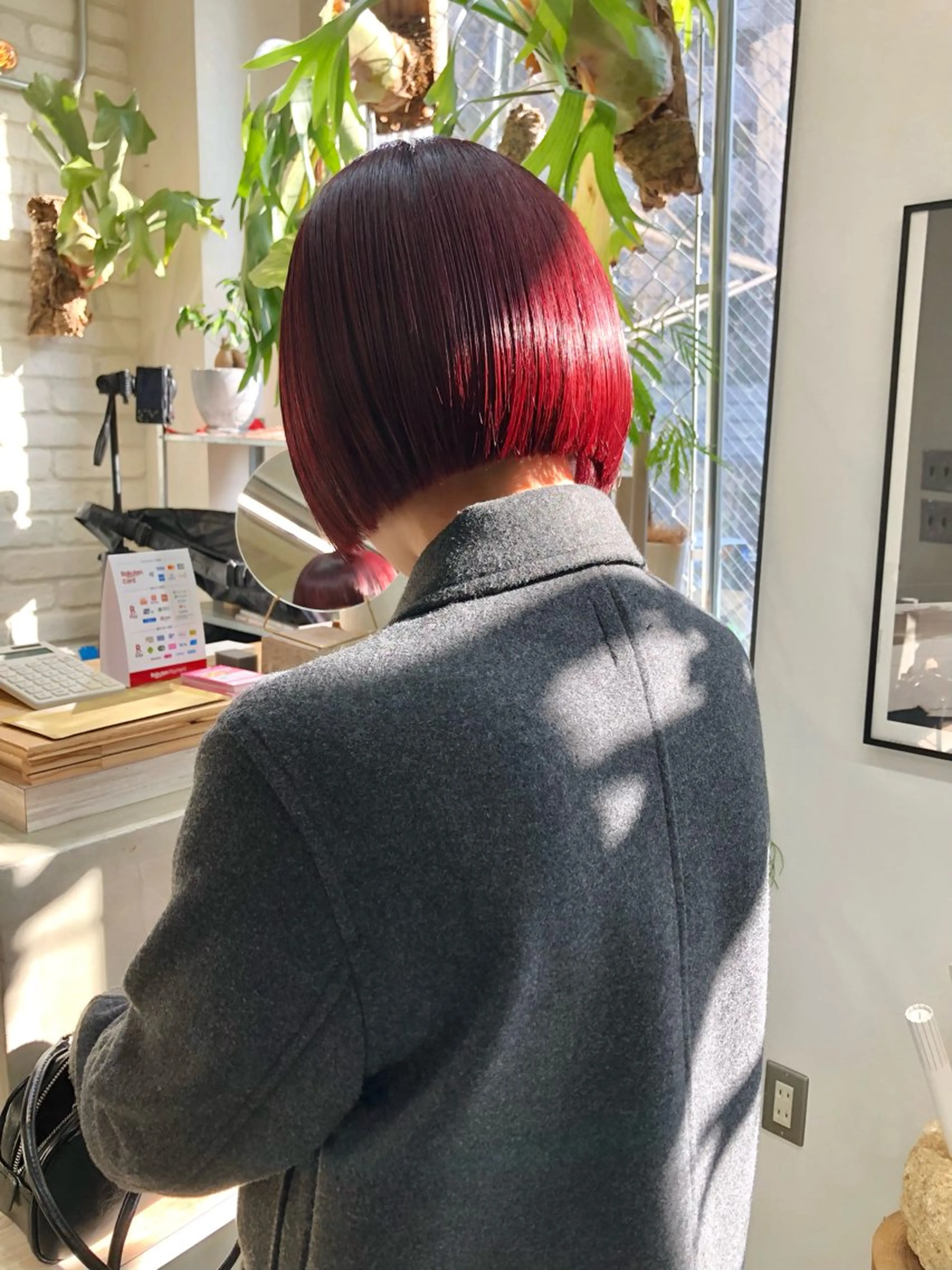 ショート カラー ブリーチ ブリーチなしカラー カット ヘアカラー トリートメント カノン/アニオタ 美容師︎🧡のヘアスタイル