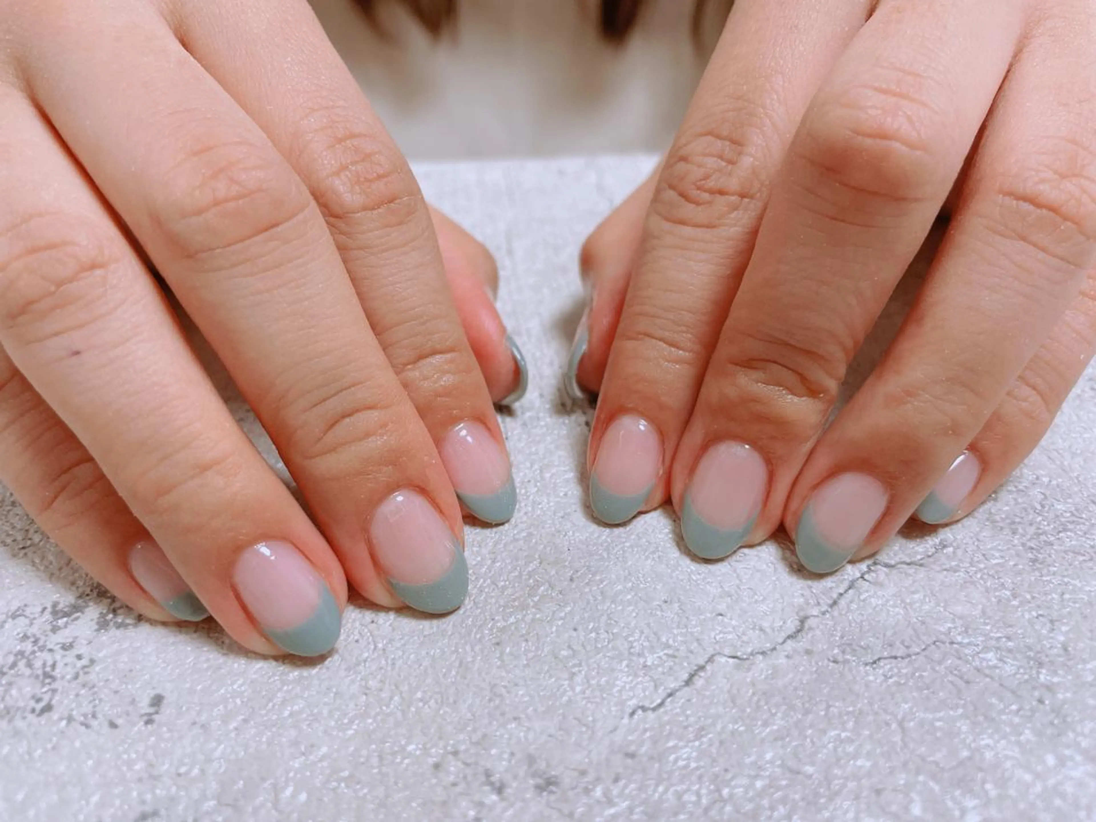 ネイル ブルー フレンチネイル Mogu nail 二子玉川のネイルデザイン