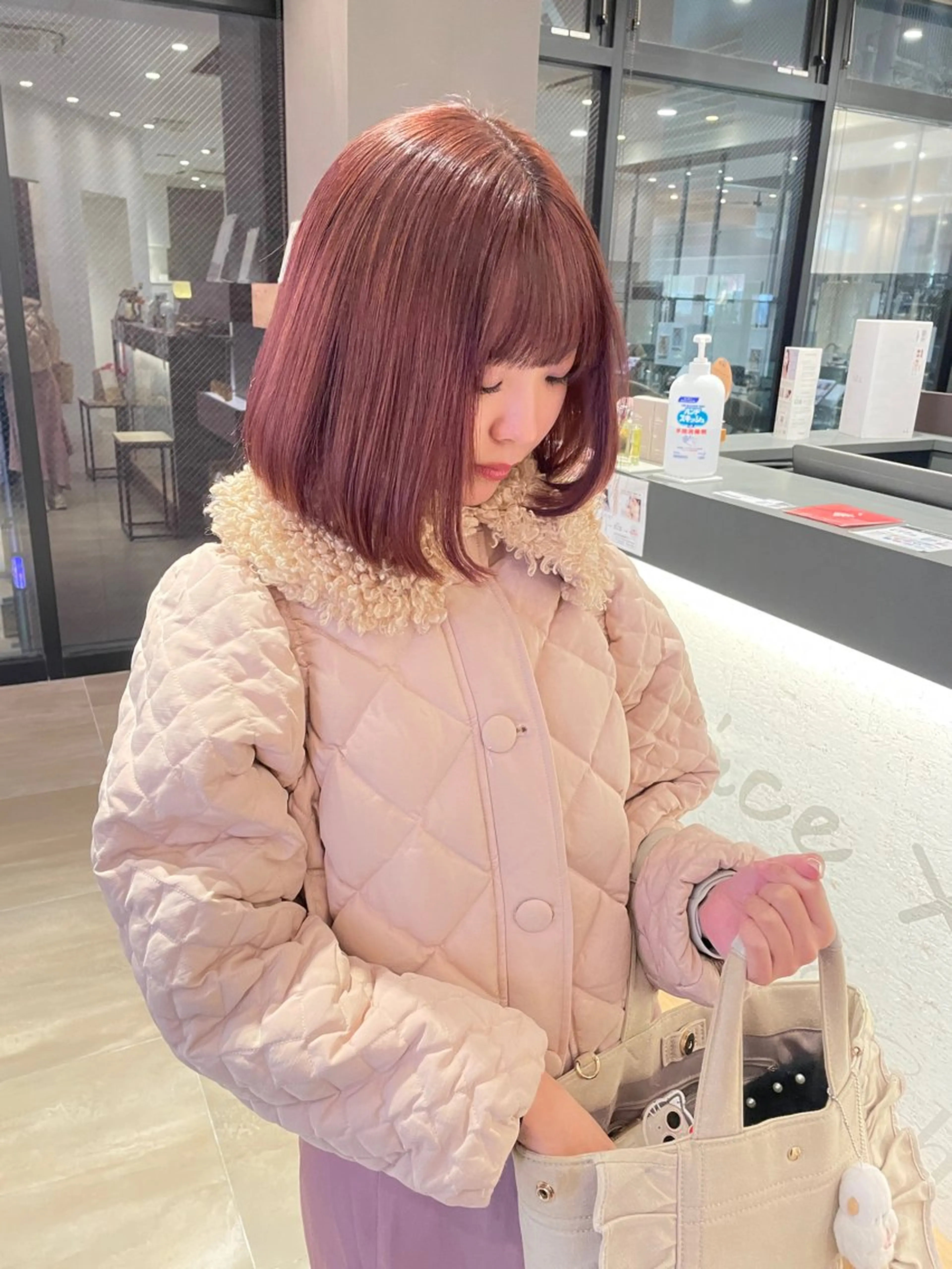 ミディアム ヘアカラー 平井 よし乃のヘアスタイル