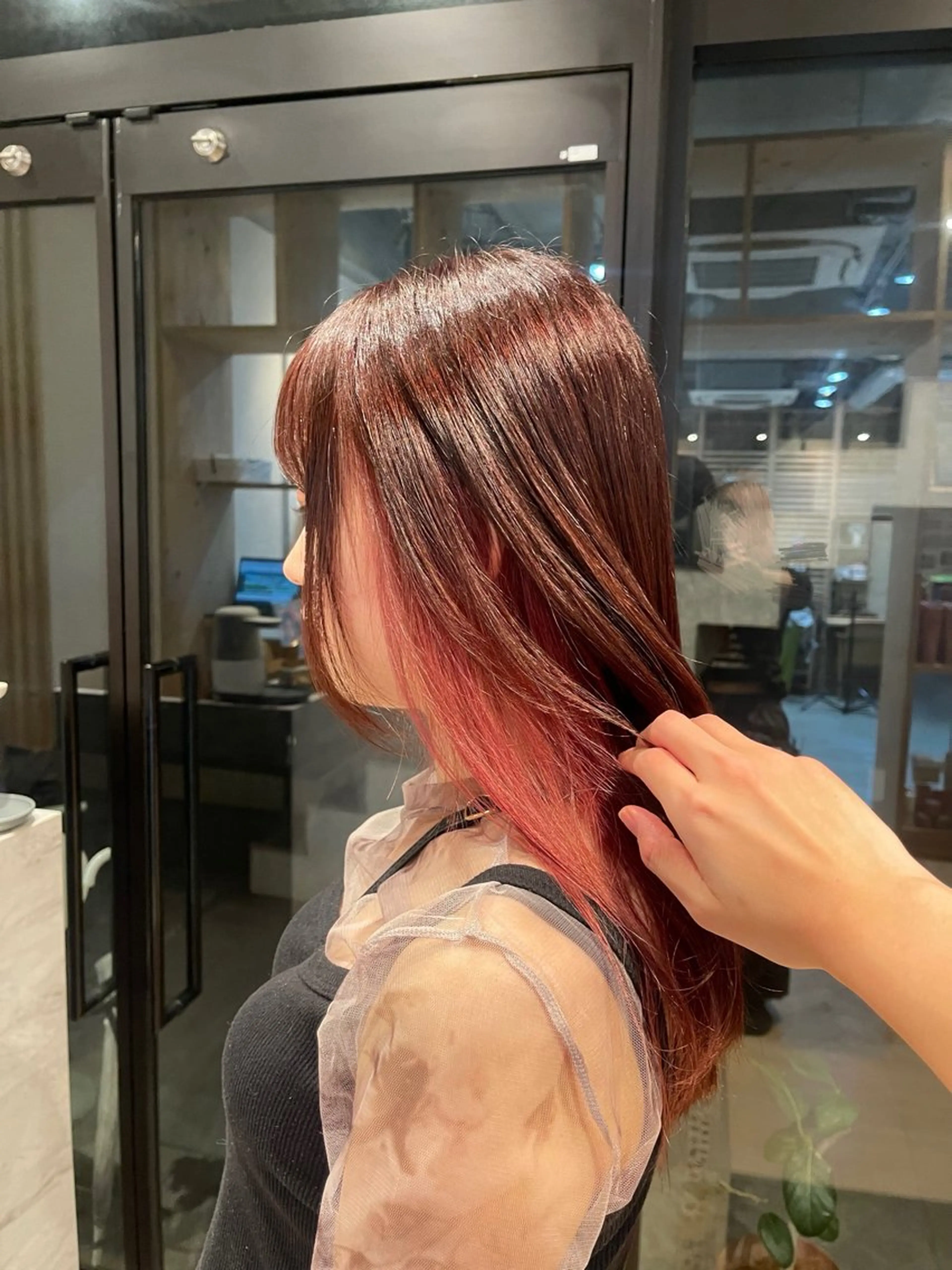 セミロング カラー 愛莉/ラベンダー/ ベージュ/ブラウンのヘアスタイル