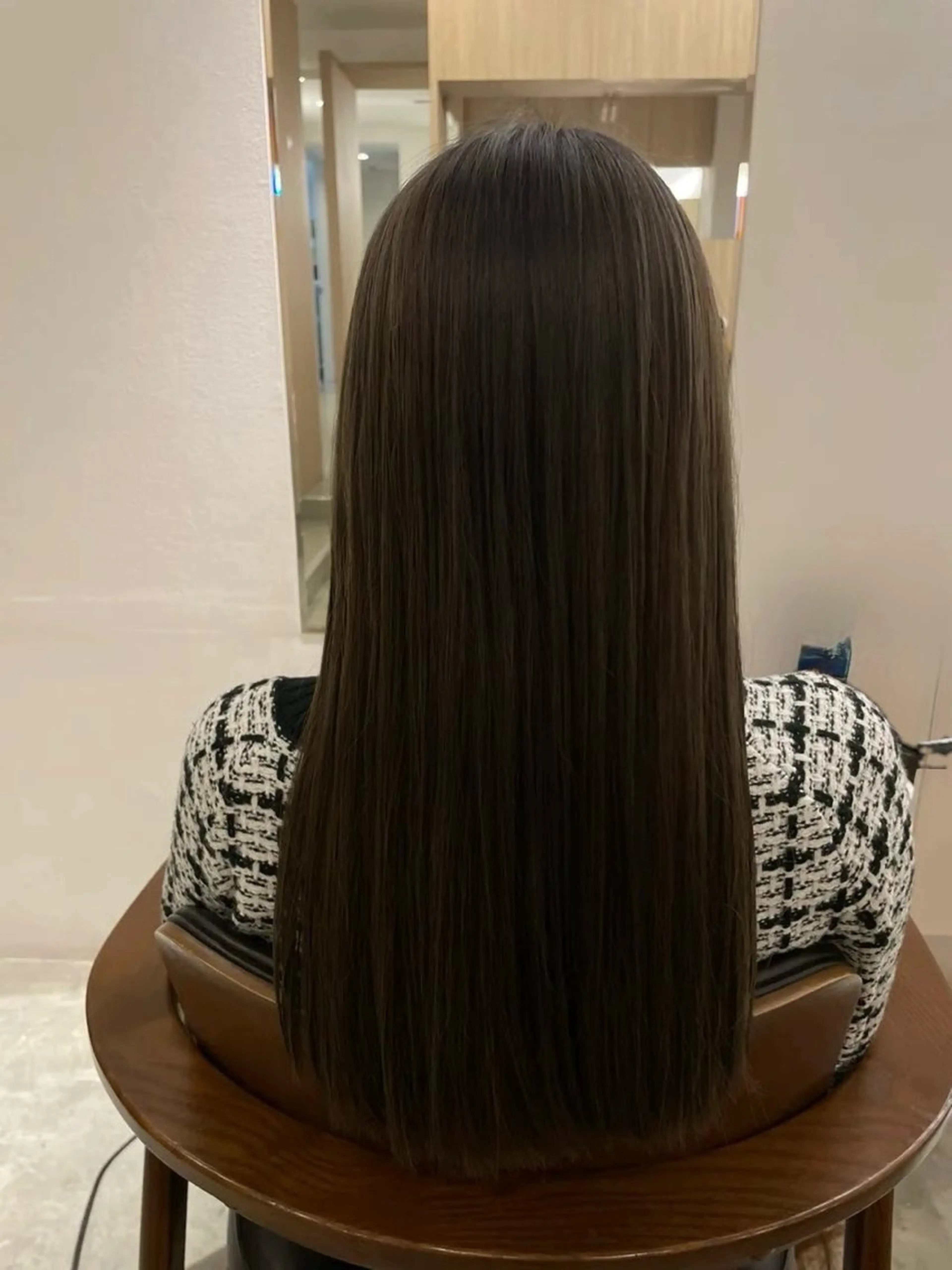 【🎀新生活応援📣🌸】カット＋暗髪カラー🩷ྀིの写真