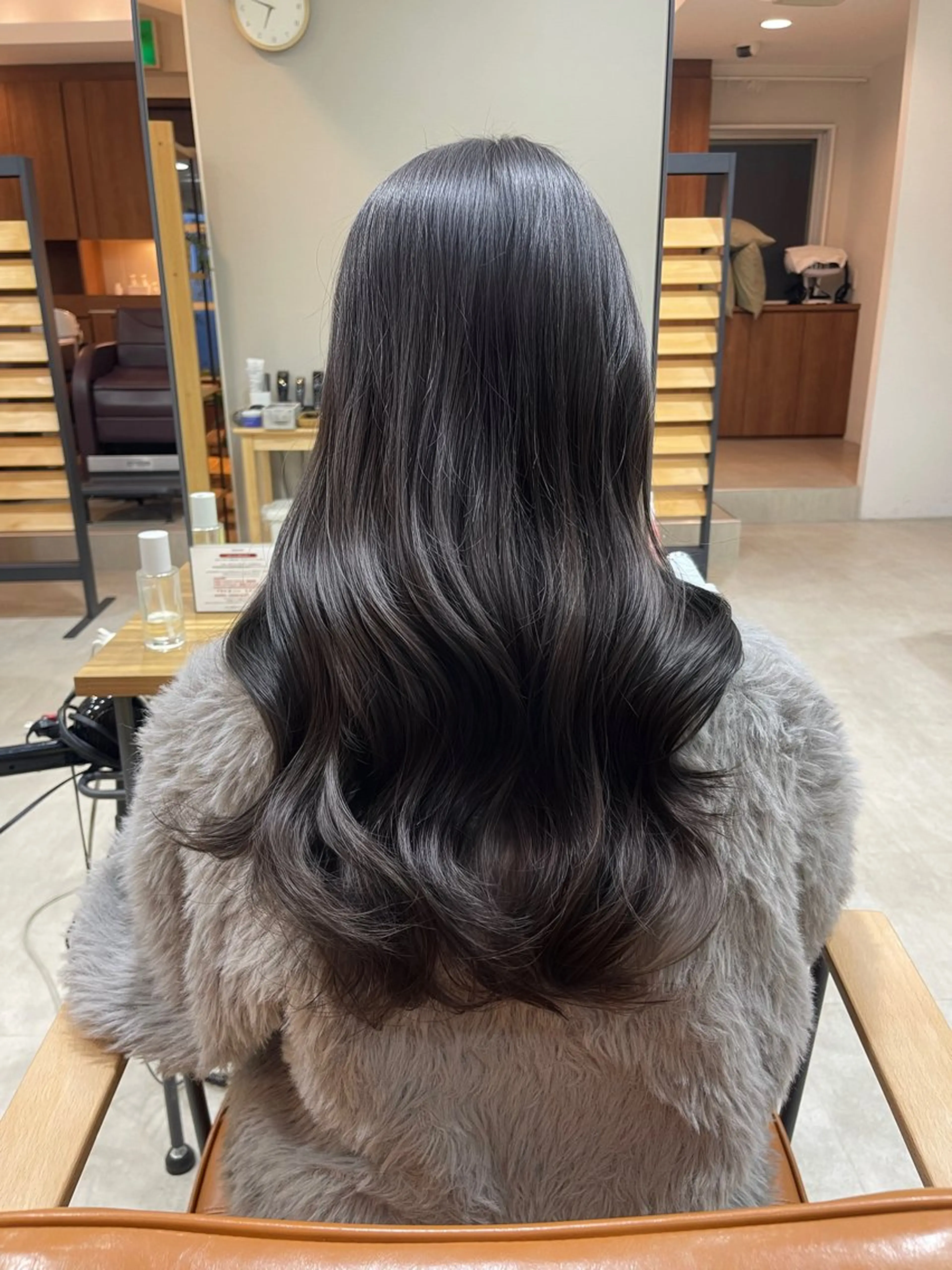 ロング カラー トゥサリ/ 海外ヘア/レイヤーのヘアスタイル