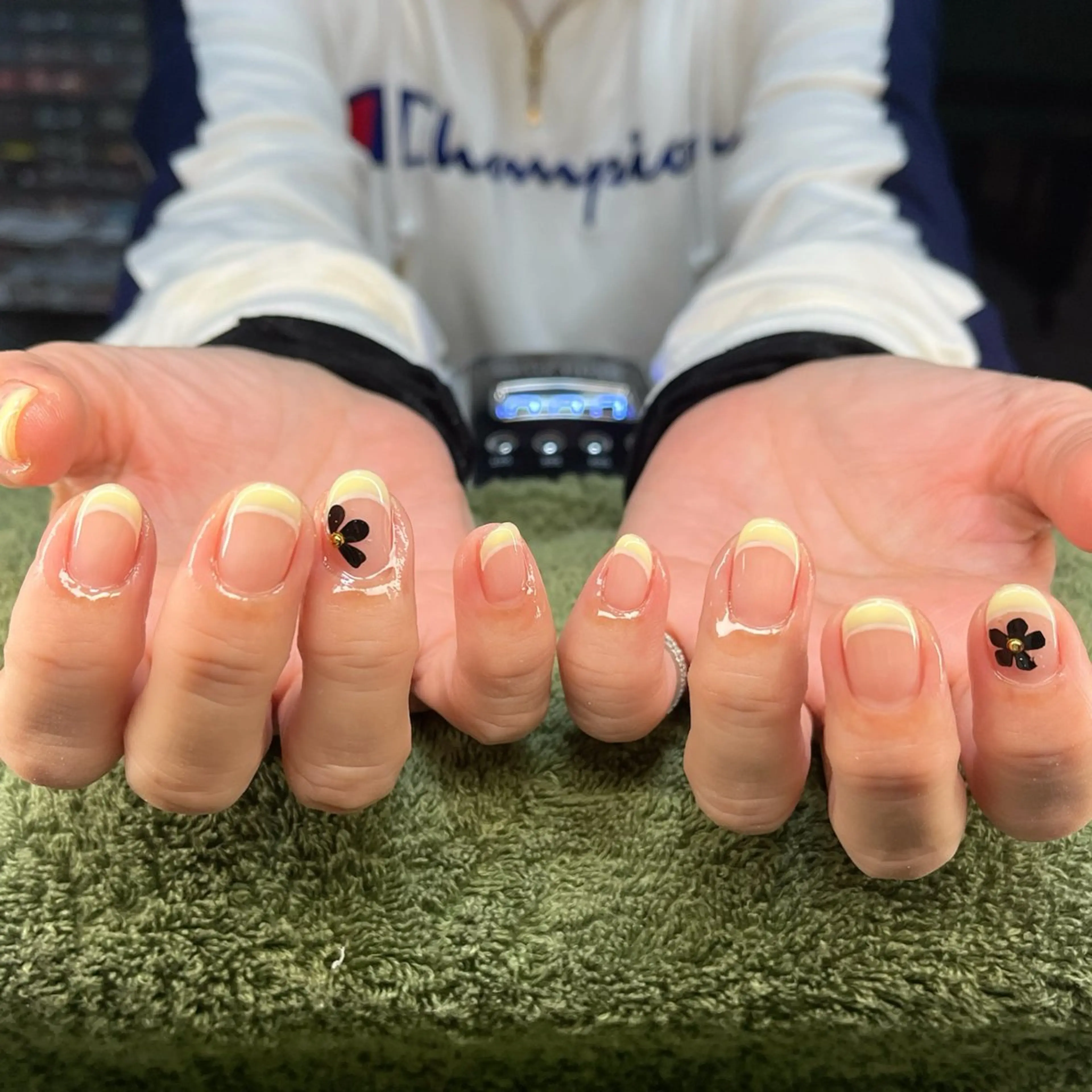 ネイル ハンドネイル フットネイル MHR nailのネイルデザイン