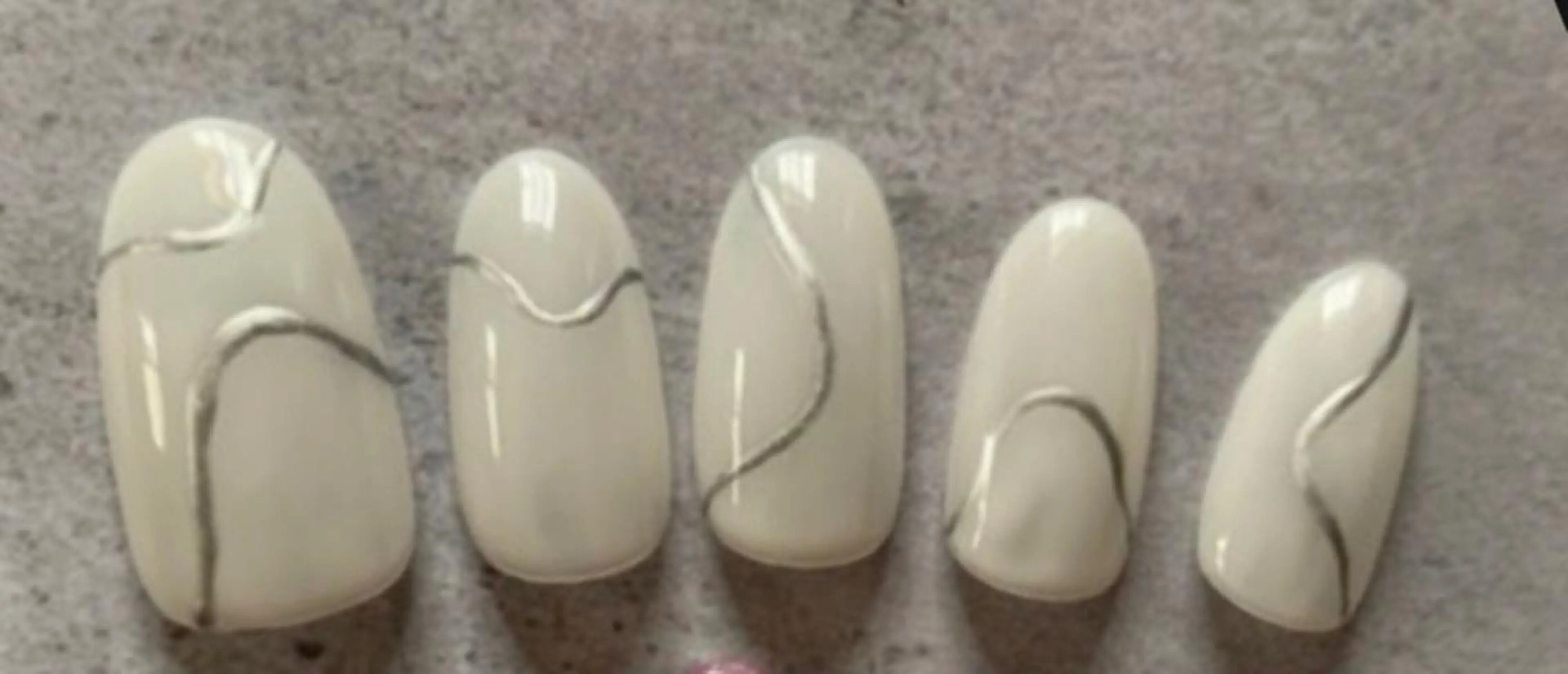 ネイル ハンドネイル ゲン レイカのネイルデザイン