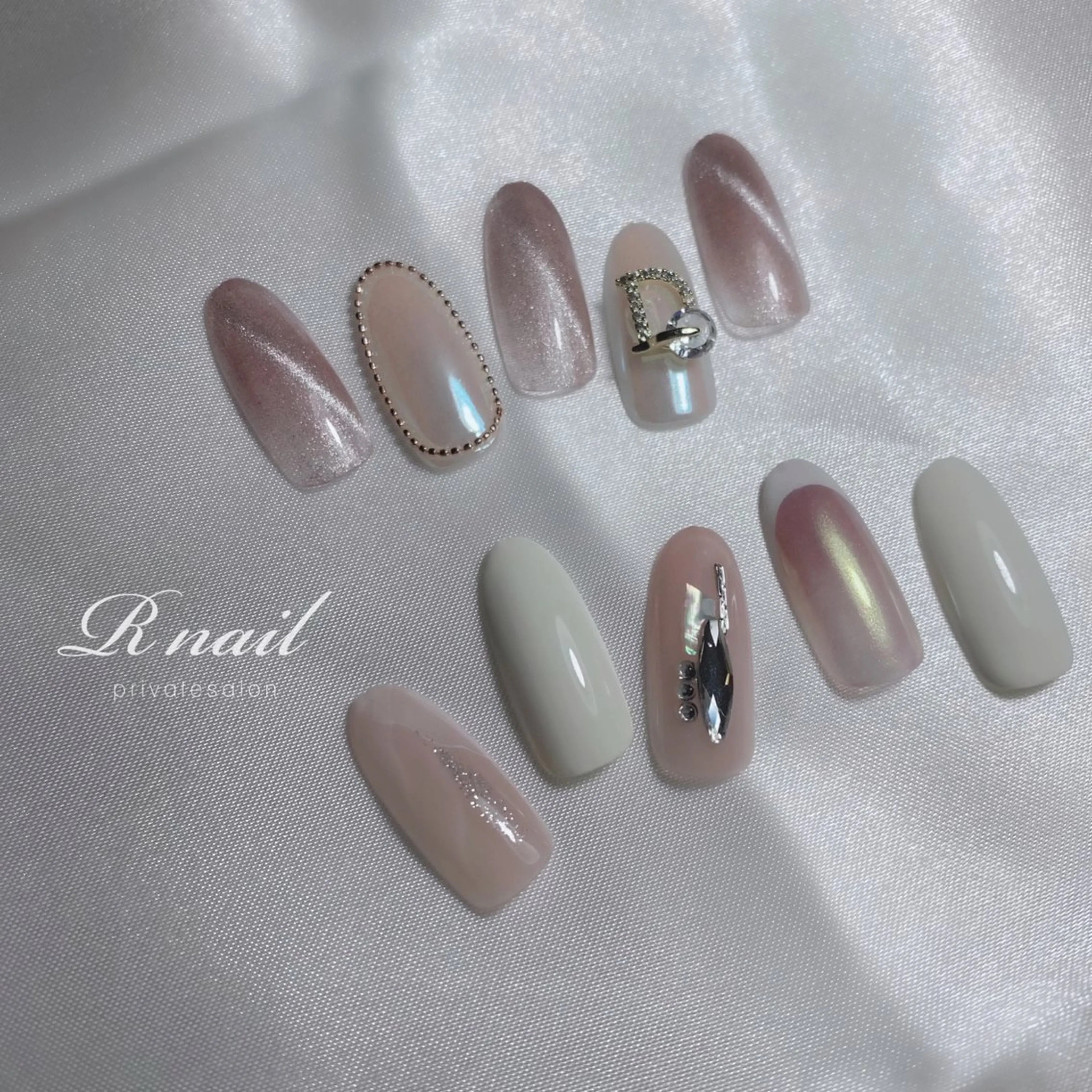 ネイル R nailのネイルデザイン