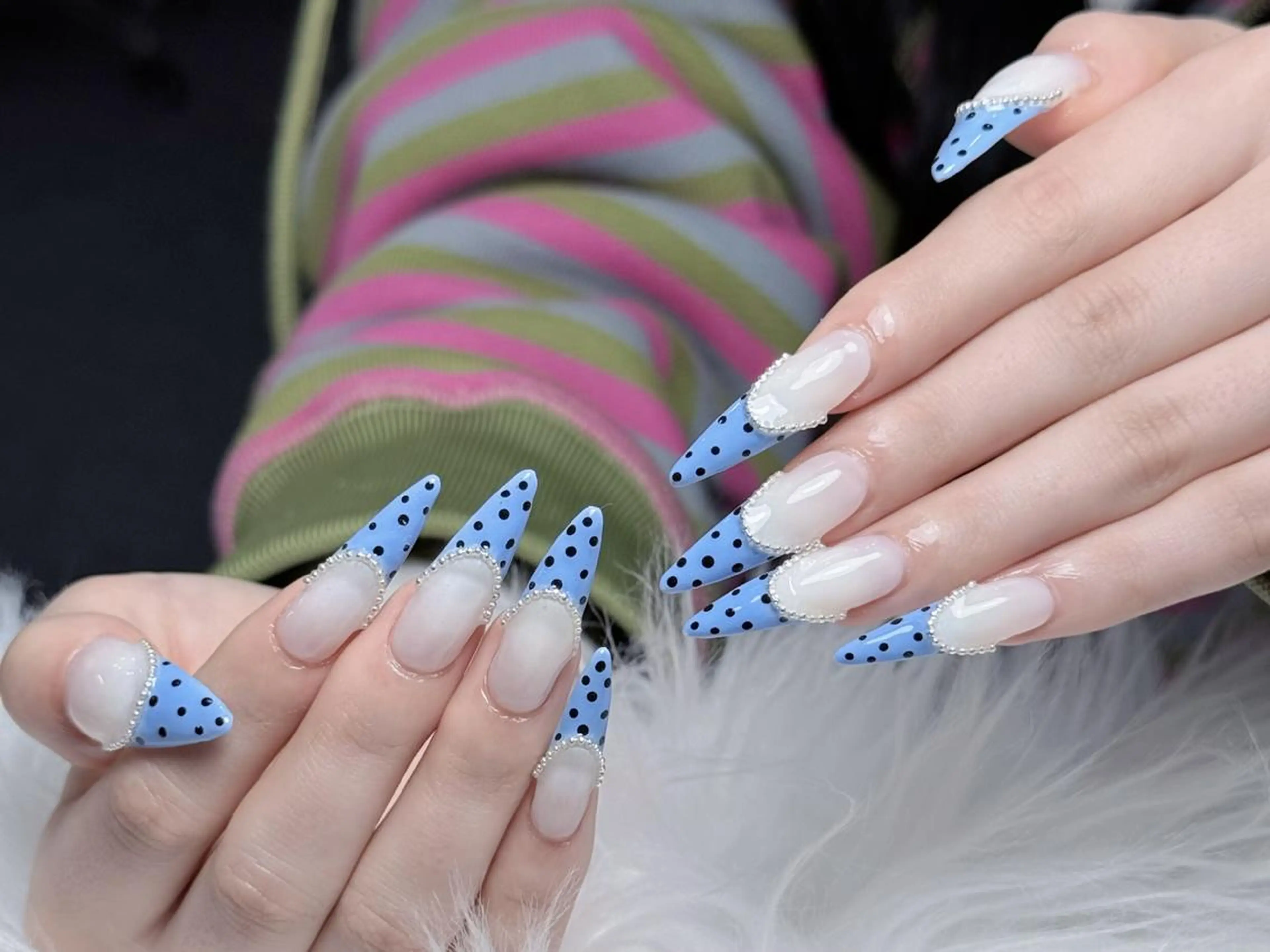 ネイル 長さ出し グラデーション 卒業式 キラキラネイル マグネットネイル YUNA Belle Nail 池袋のネイルデザイン