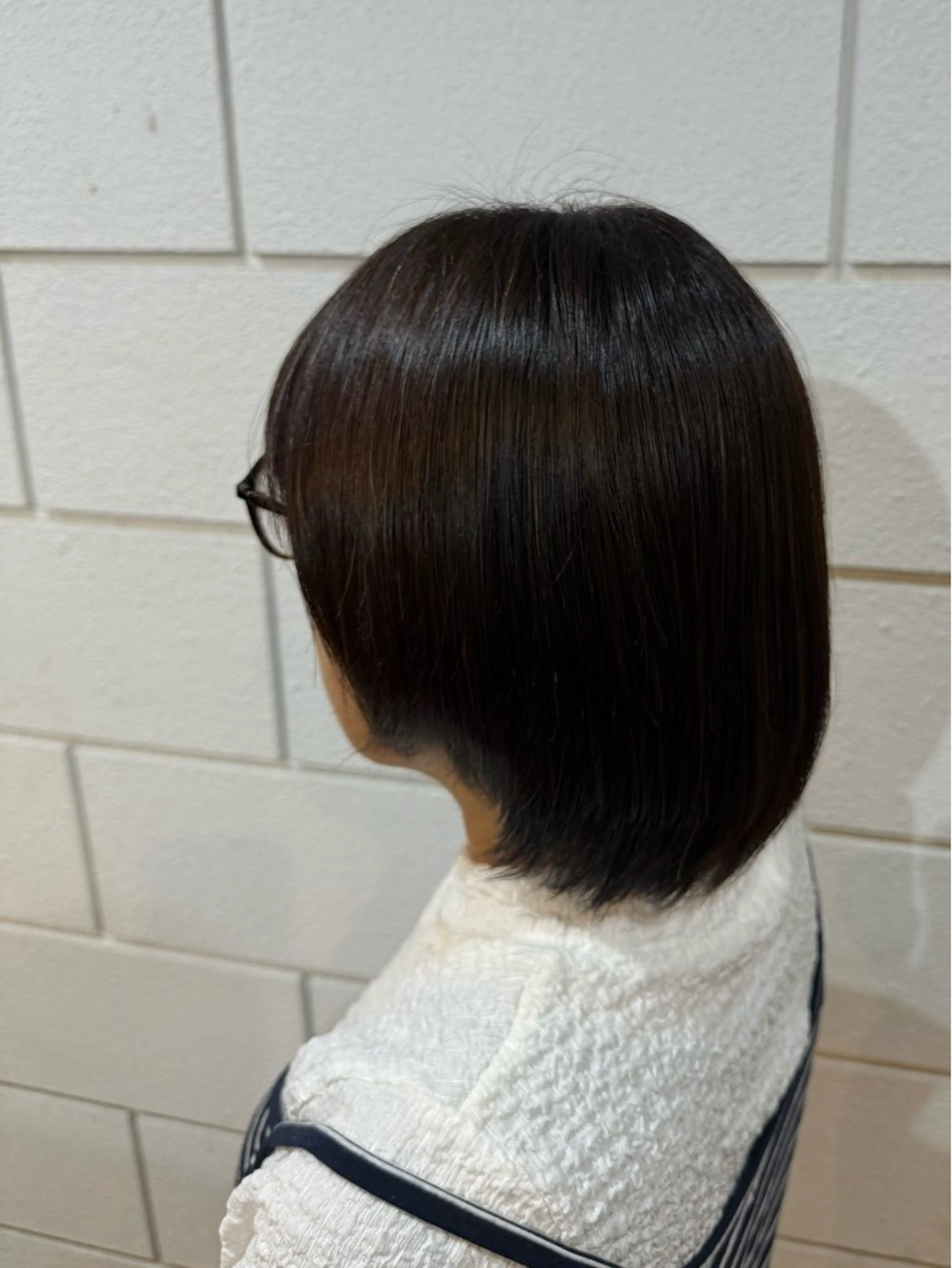 ミディアム ハセガワ マヒロのヘアスタイル