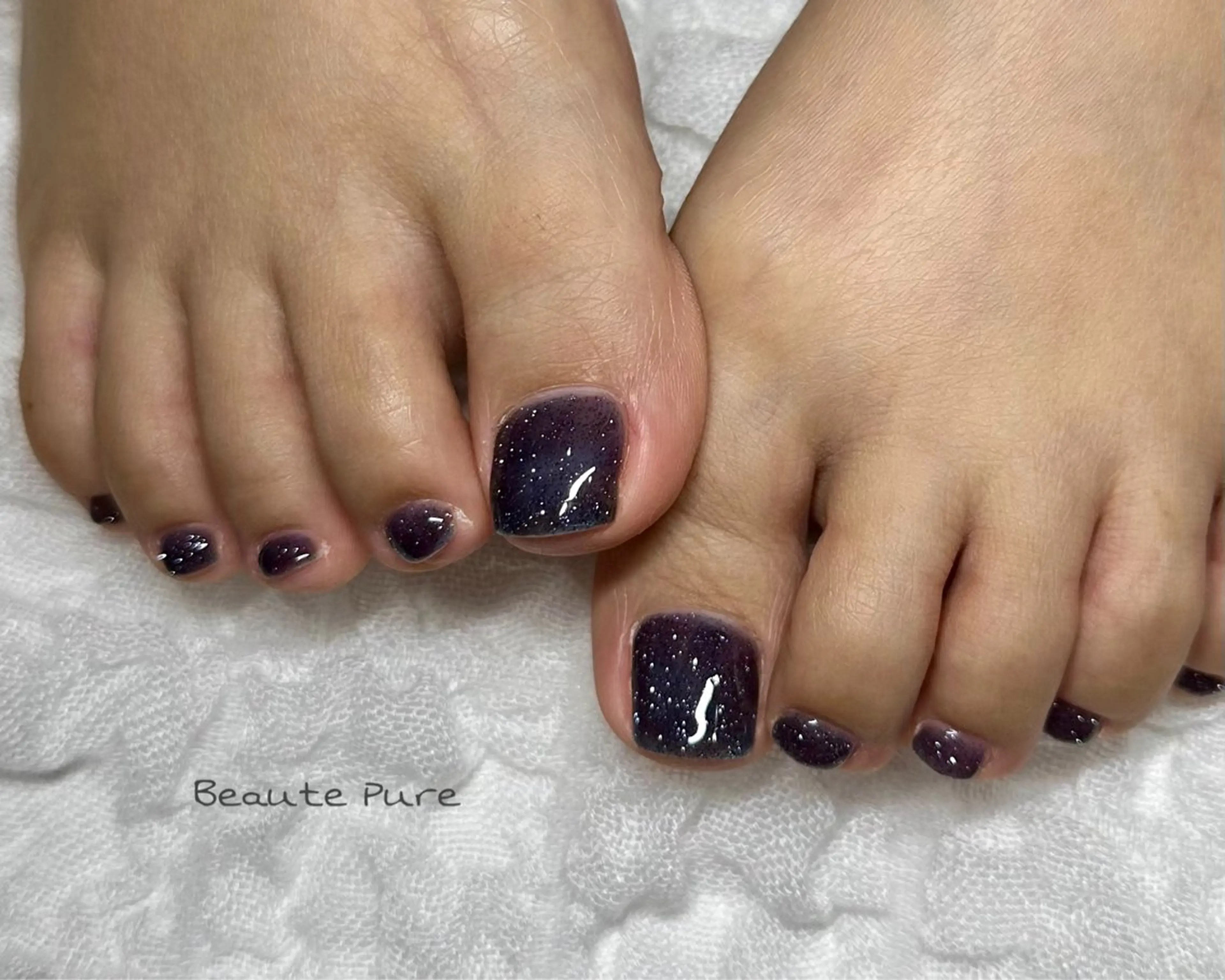 《フットネイル》マグネット・フラッシュワンカラーの写真