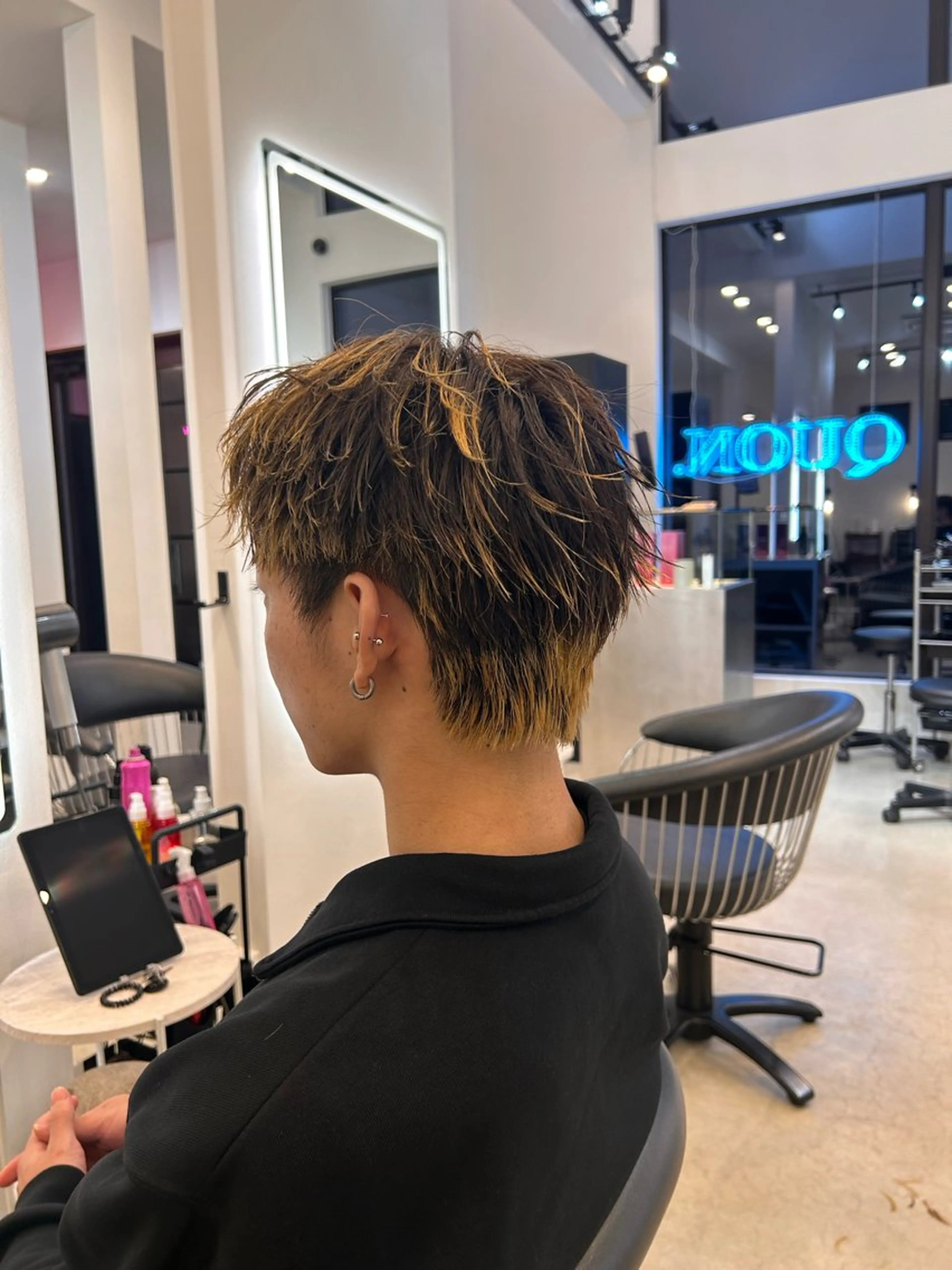 ショート ショートヘア QUON.伊勢崎店所属・ブリーチ＆ハイトーン 歌 心のヘアスタイル