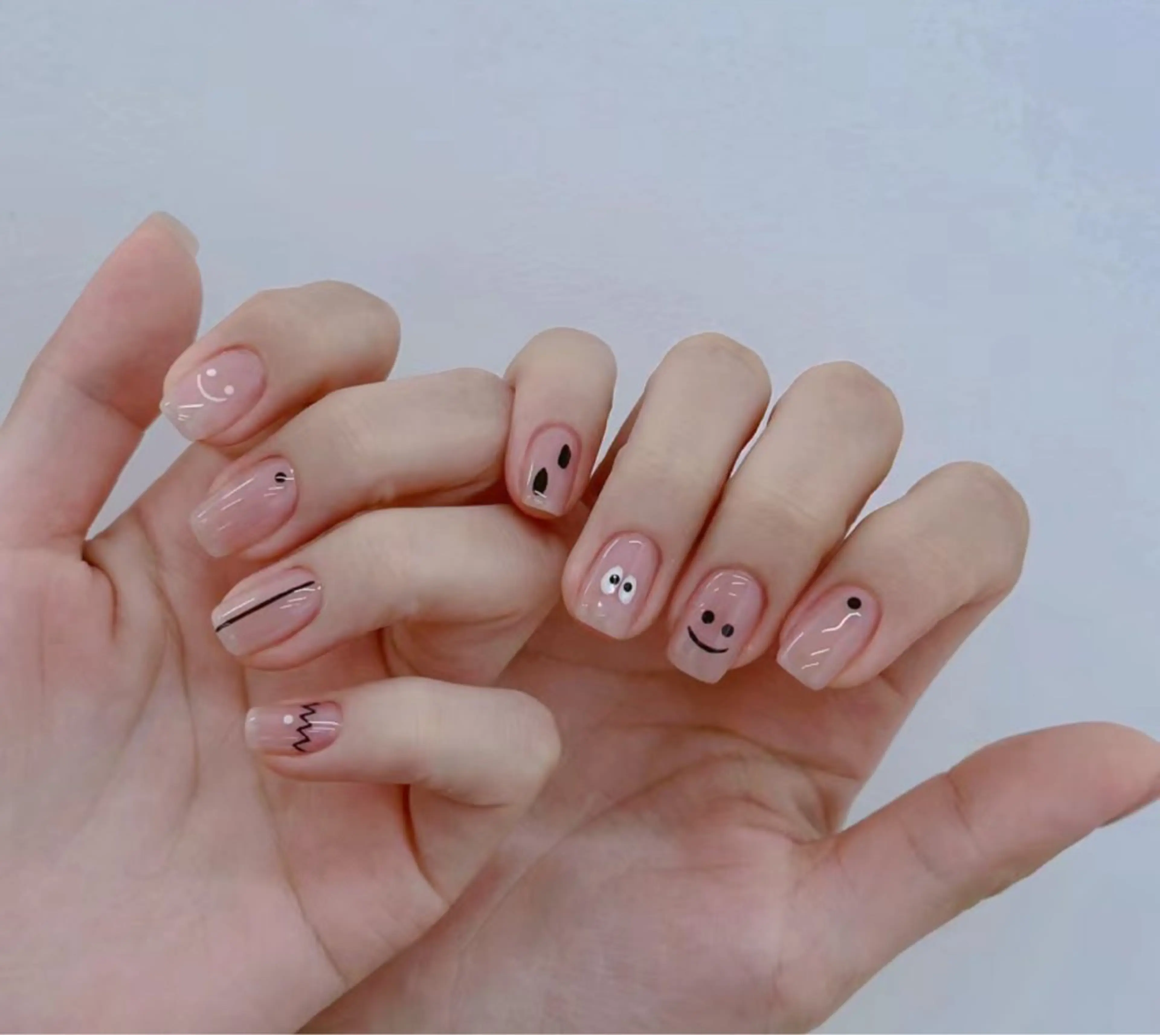 ネイル u1salon所属・ゆい ユイのネイルデザイン