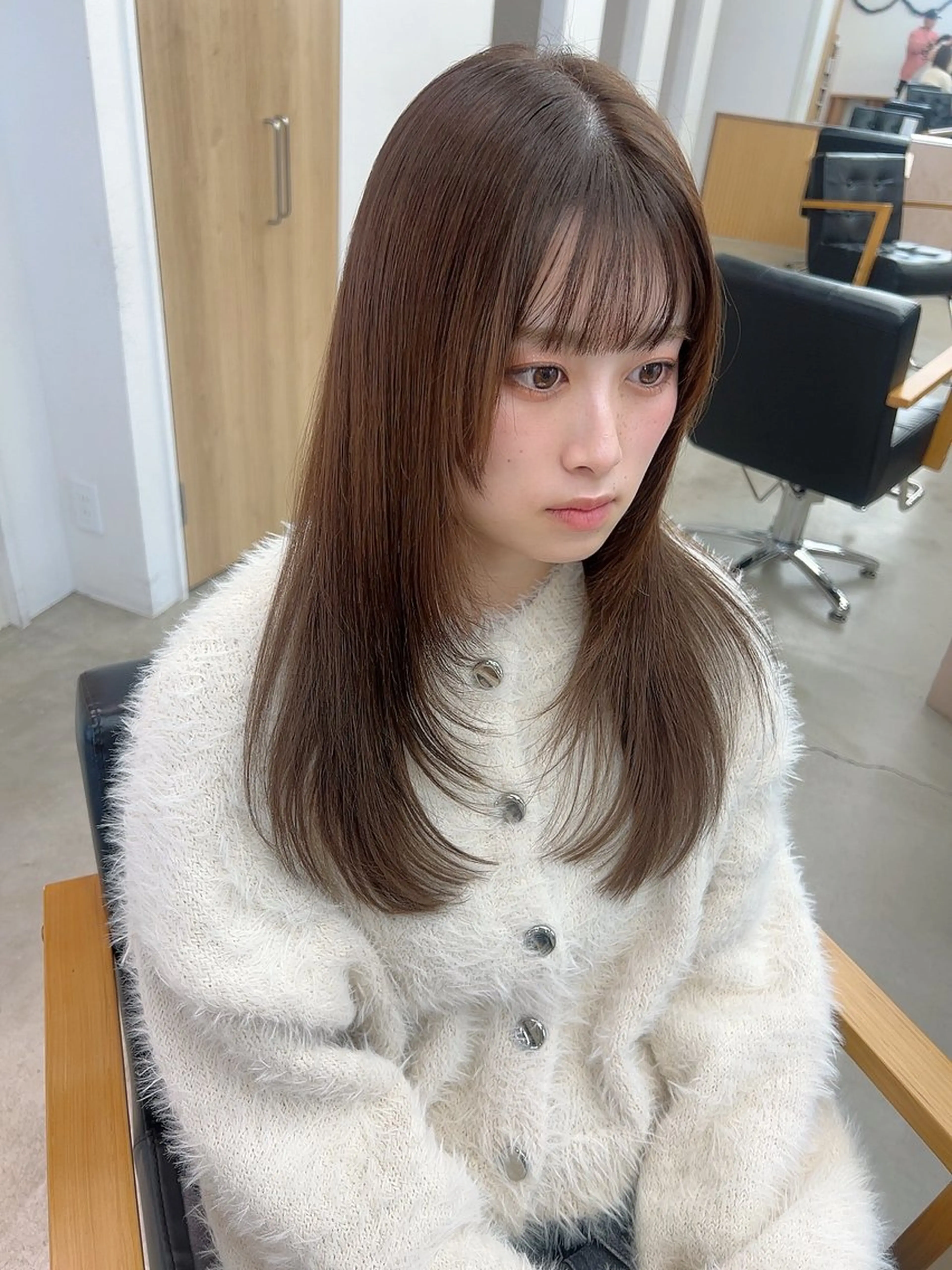 セミロング カット ヘアカラー トリートメント vince. moekoのヘアスタイル