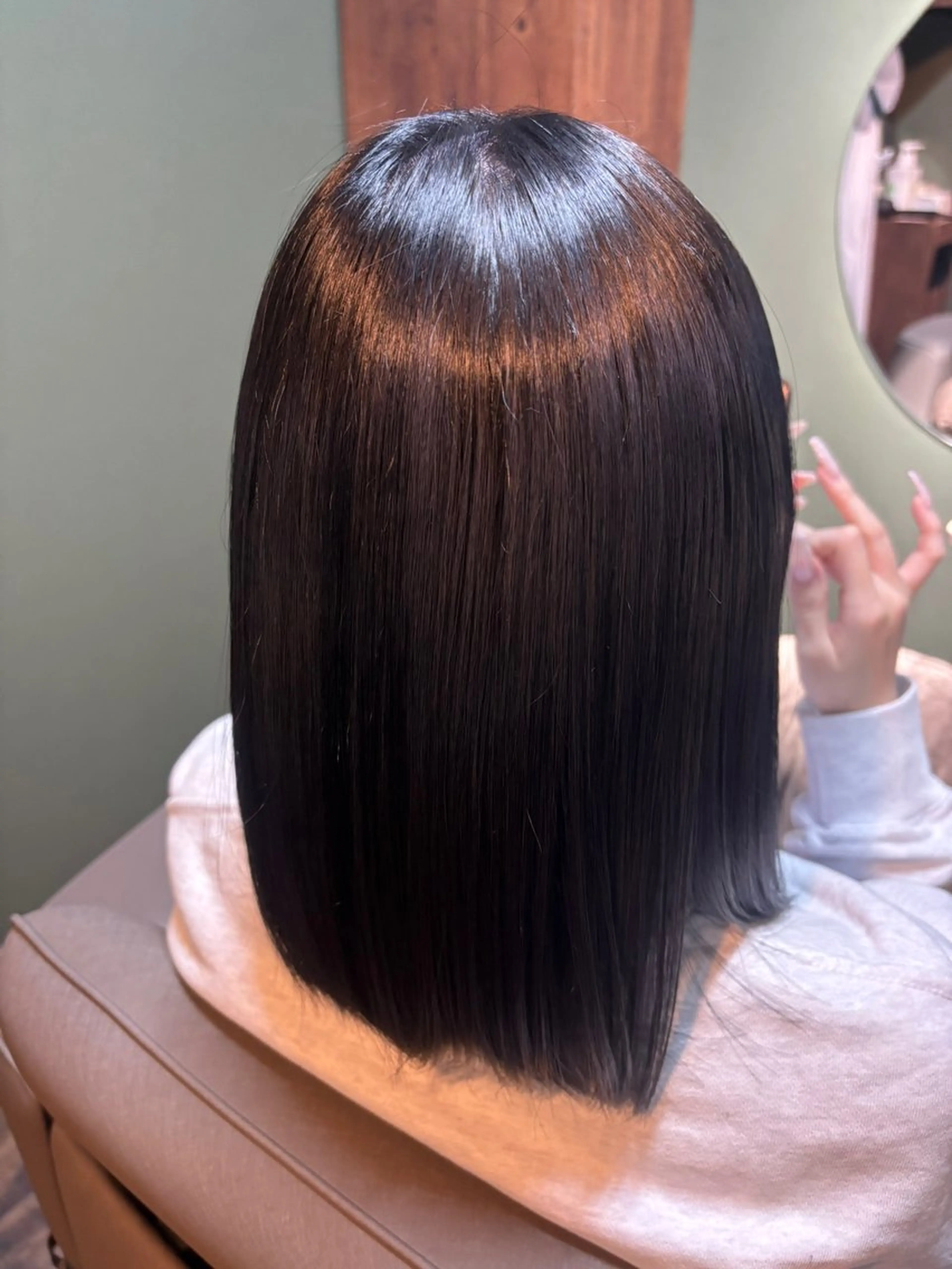 ミディアム カラー ヘアカラー im所属・白石 彩音のヘアスタイル