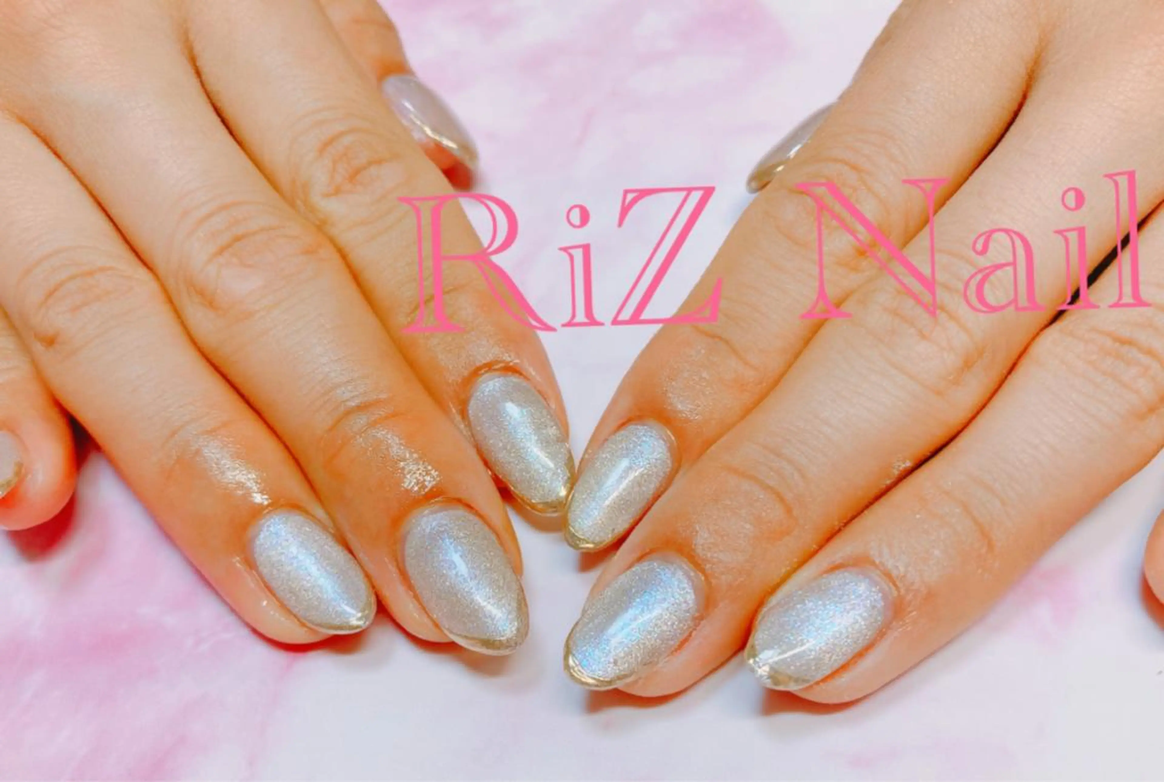 ネイル マグネットネイル ミラーネイル RiZ nail salonのネイルデザイン