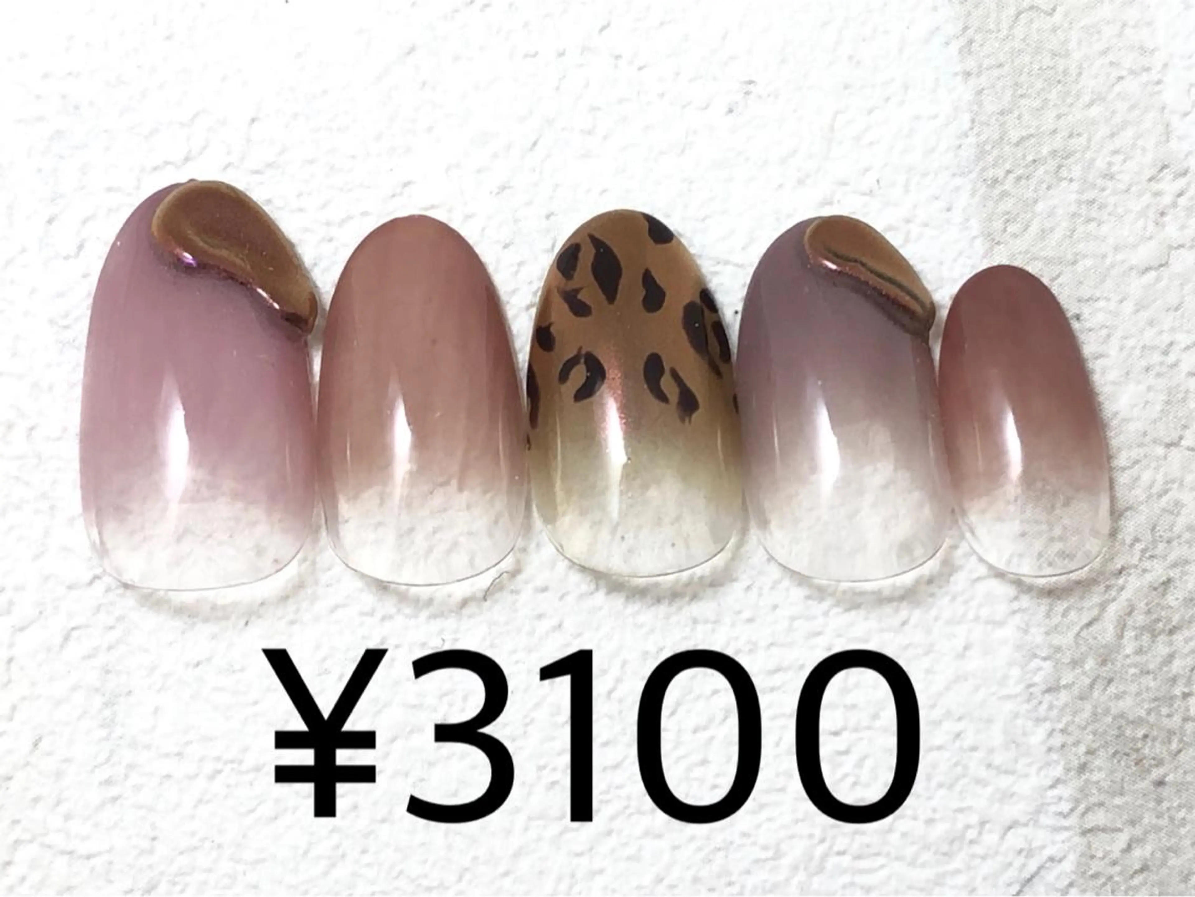 ネイル 株式会社JUEGO .○°のネイルデザイン