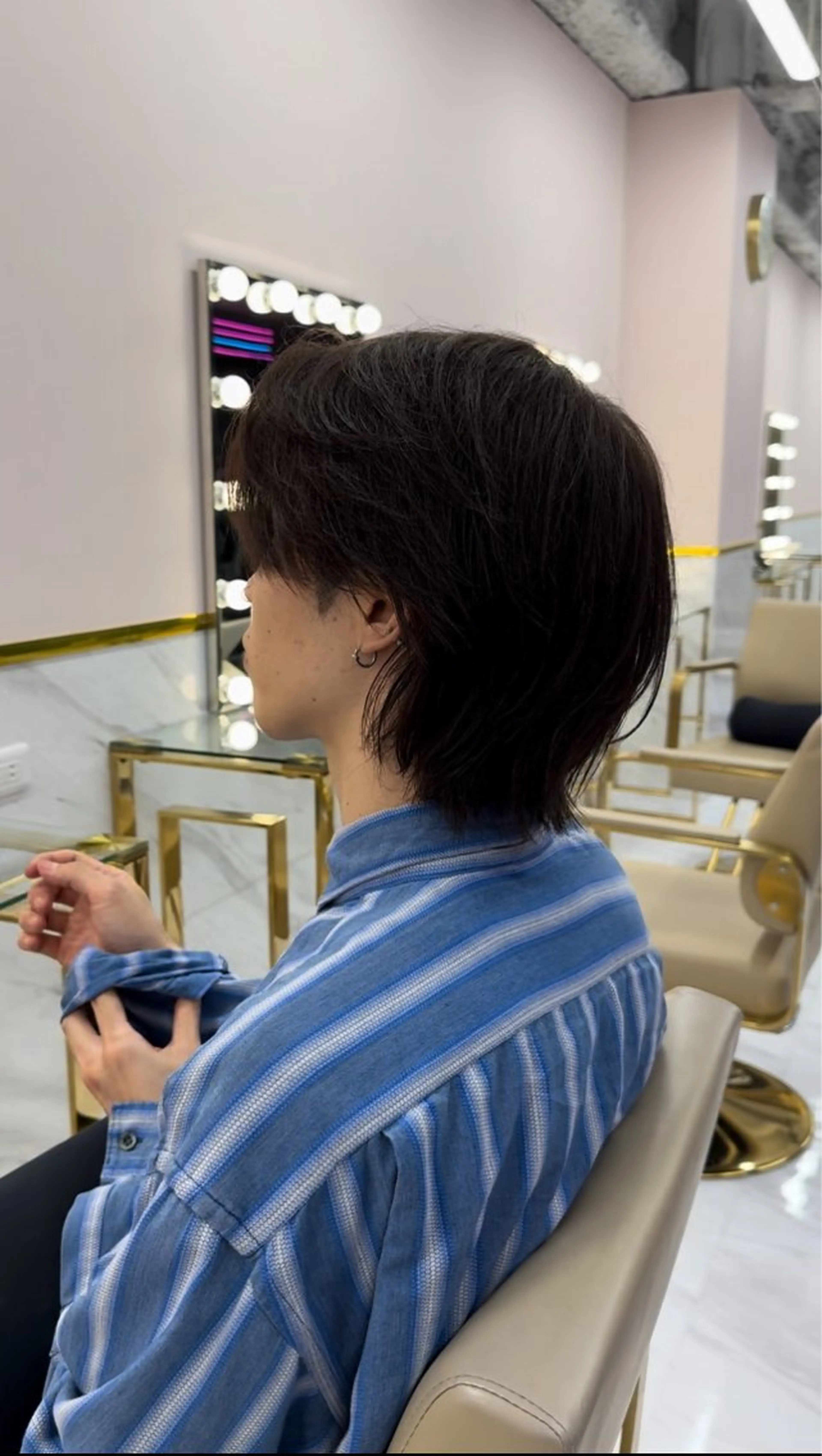 ミディアム カラー メンズ ブラウンカラー Buzzy 大畠　慎三郎のヘアスタイル