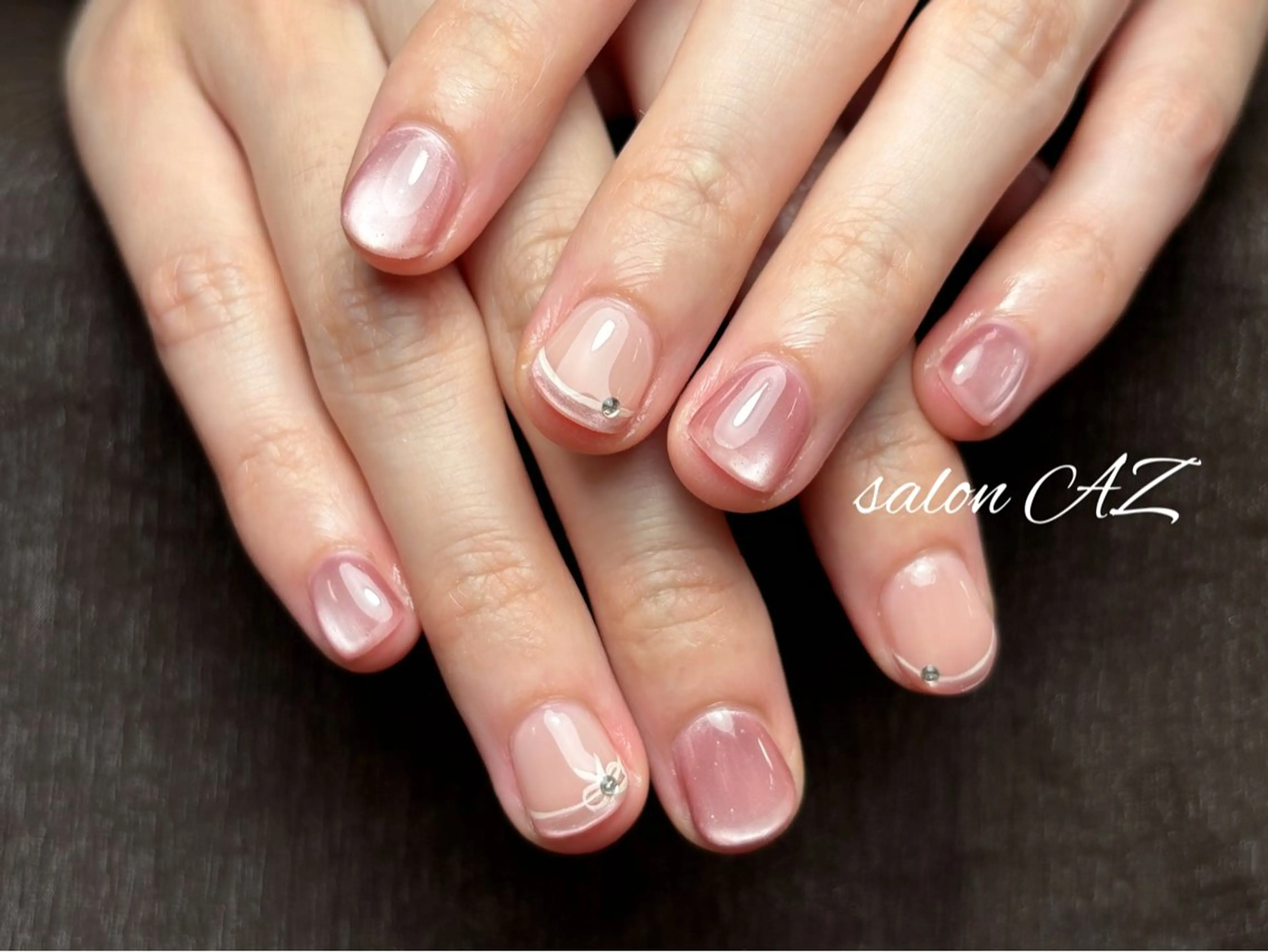 ネイル アートネイル 長さ出し フットネイル フレンチネイル ジェルネイル ハンドネイル salon AZのネイルデザイン